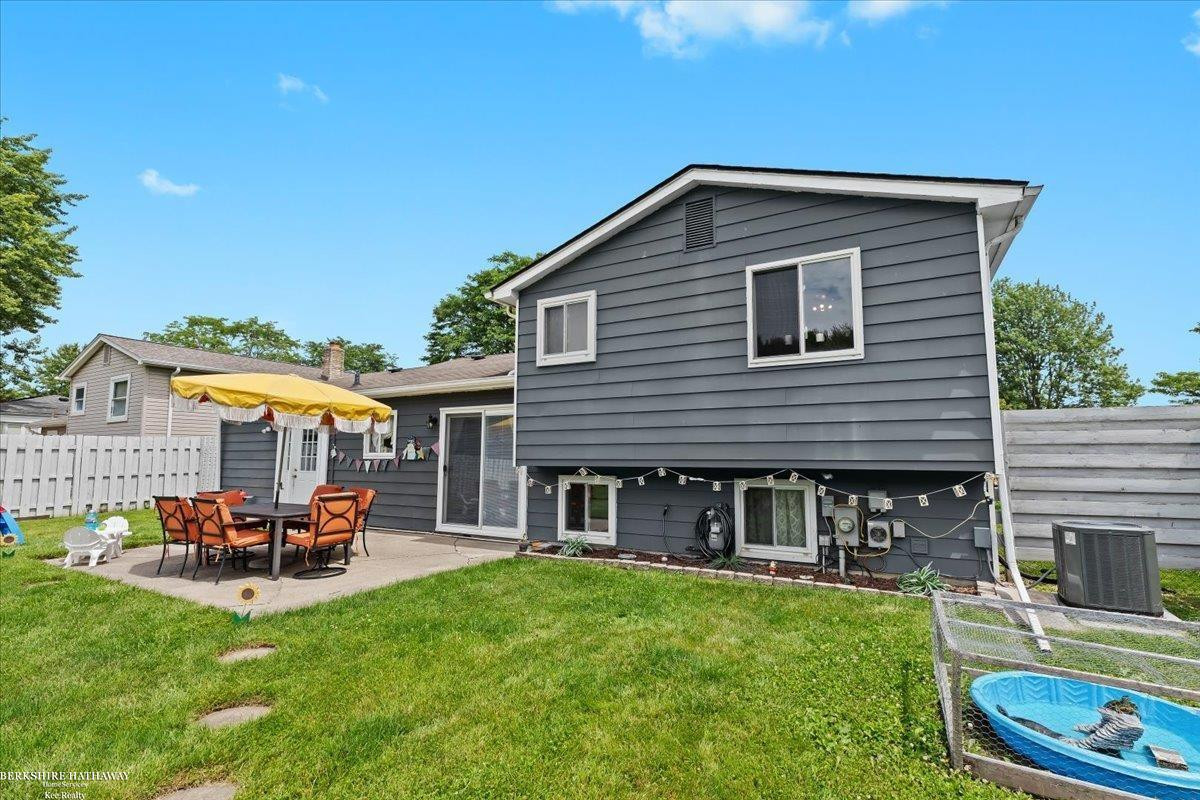 48279 Donahue Street, Chesterfield, MI 48047 — Photo 22