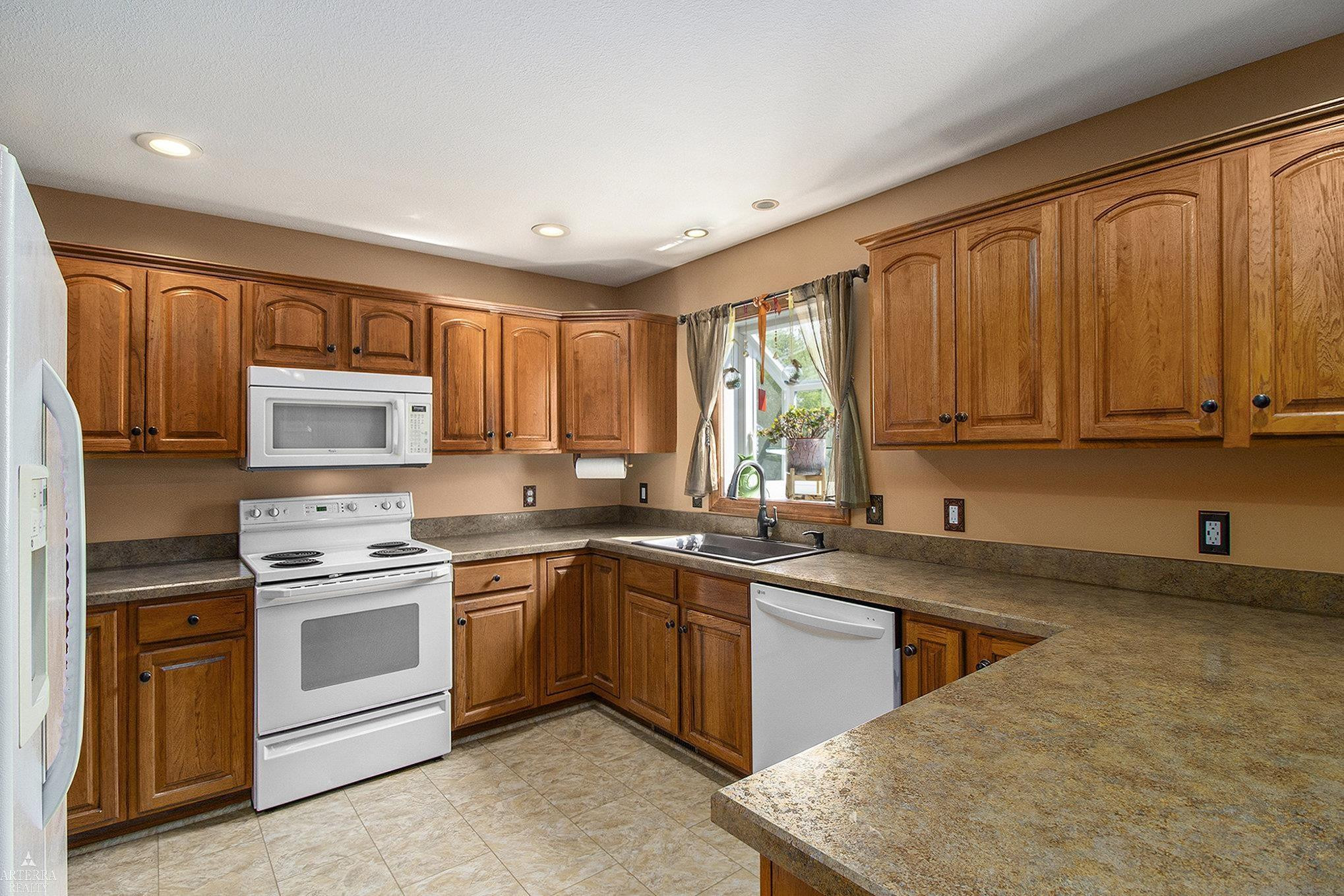 9073 Yorkshire, Saline, MI 48176 — Photo 9