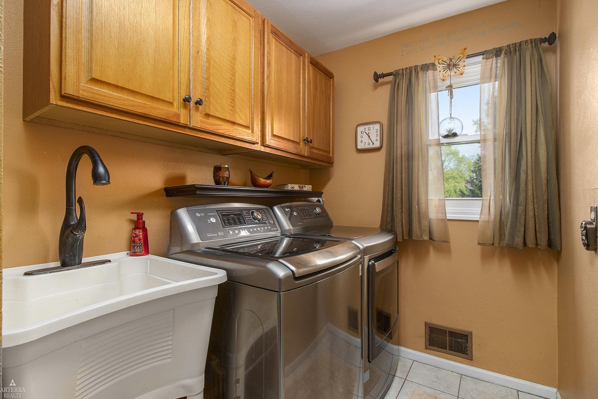 9073 Yorkshire, Saline, MI 48176 — Photo 16