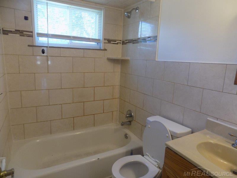 8087 Lozier Avenue, Warren, MI 48089 — Photo 10