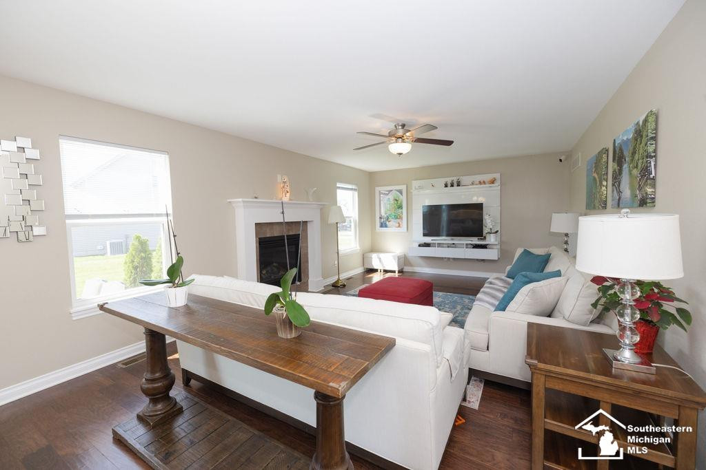 7538 Iris Drive, Temperance, MI 48182 — Photo 9