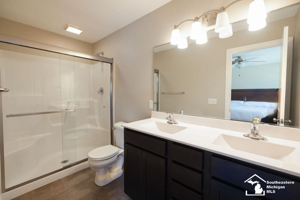 7538 Iris Drive, Temperance, MI 48182 — Photo 25