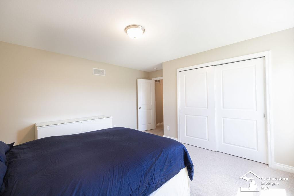 7538 Iris Drive, Temperance, MI 48182 — Photo 33