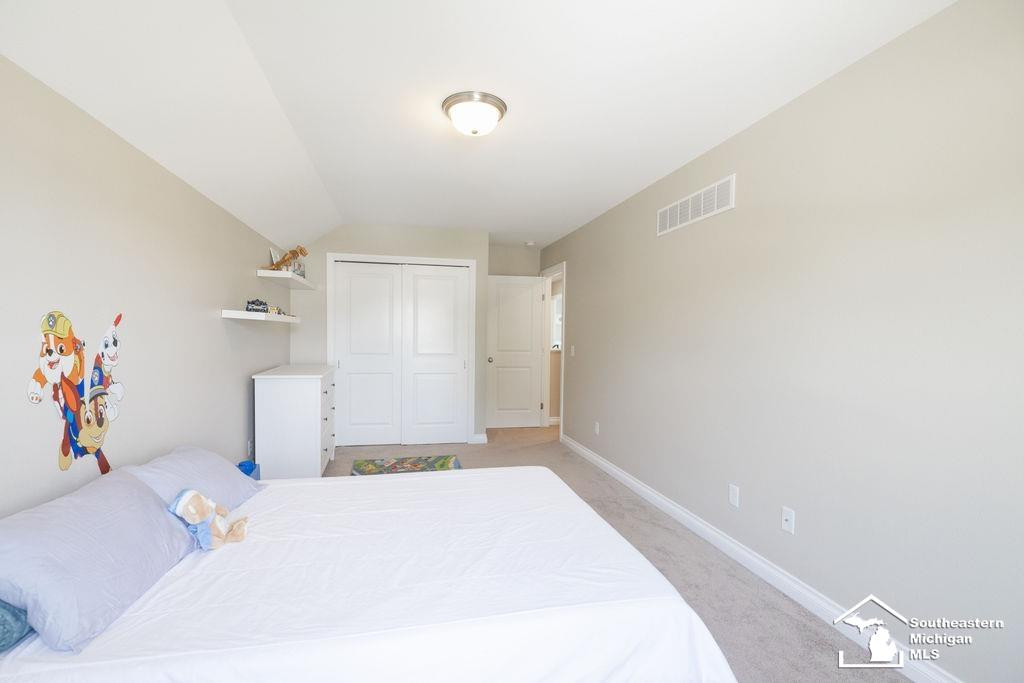 7538 Iris Drive, Temperance, MI 48182 — Photo 35