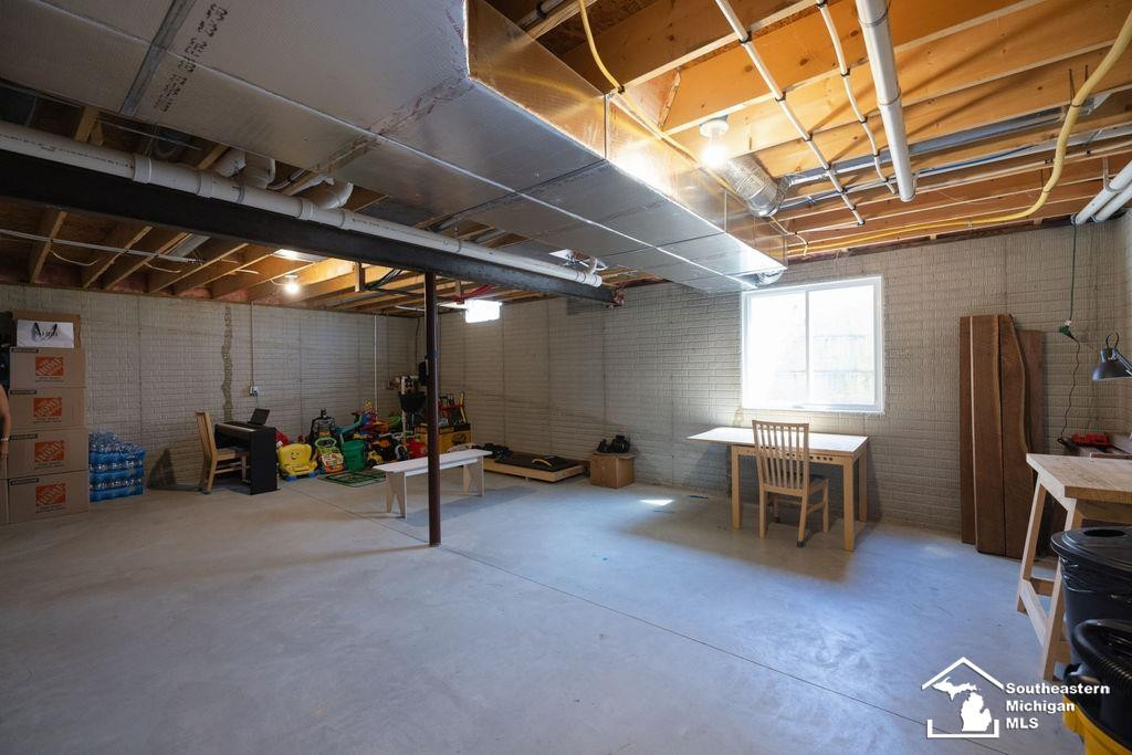 7538 Iris Drive, Temperance, MI 48182 — Photo 42