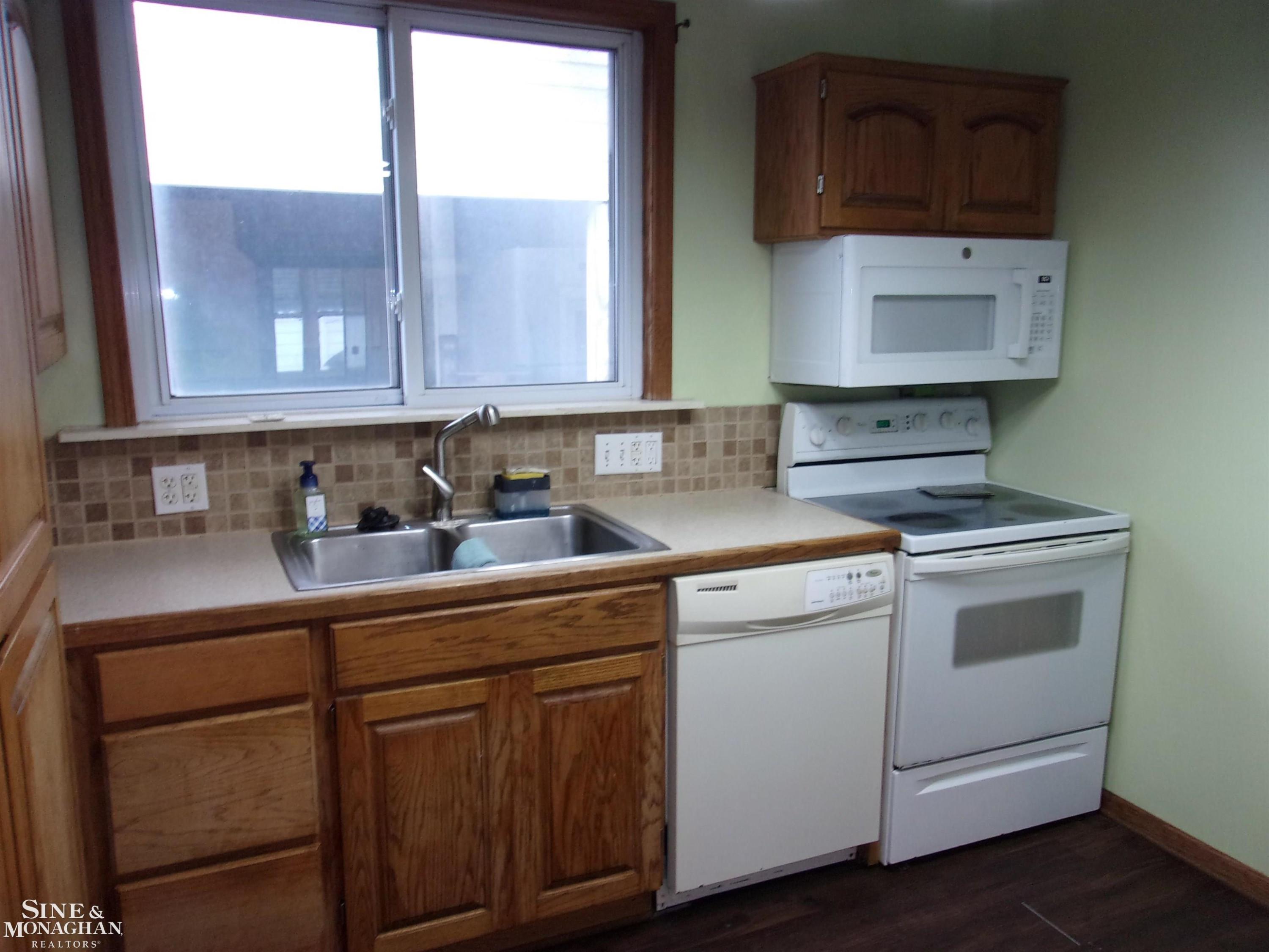 421 Ward Street, MI — Photo 21
