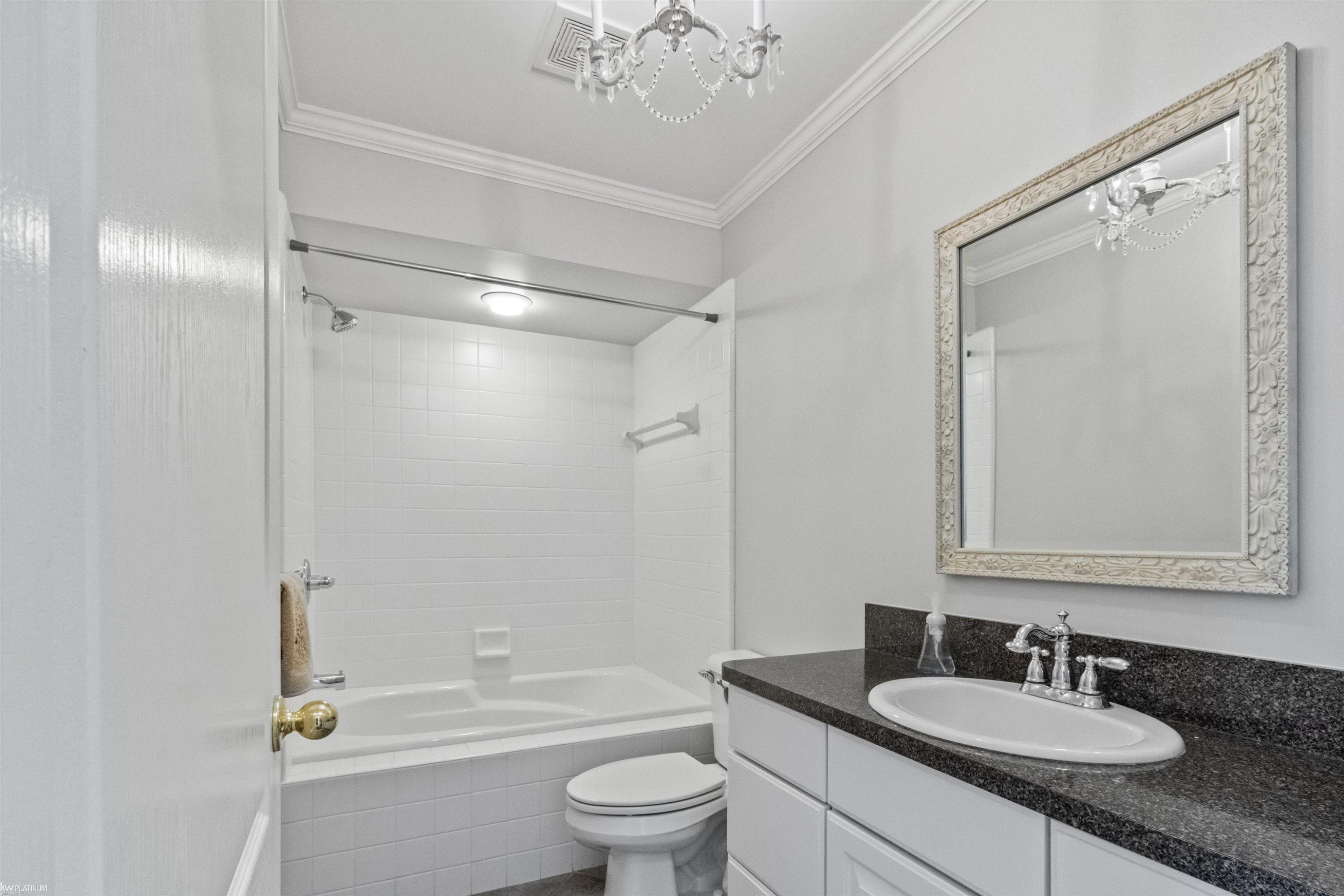 688 Snowbird Circle, MI 48079 — Photo 19