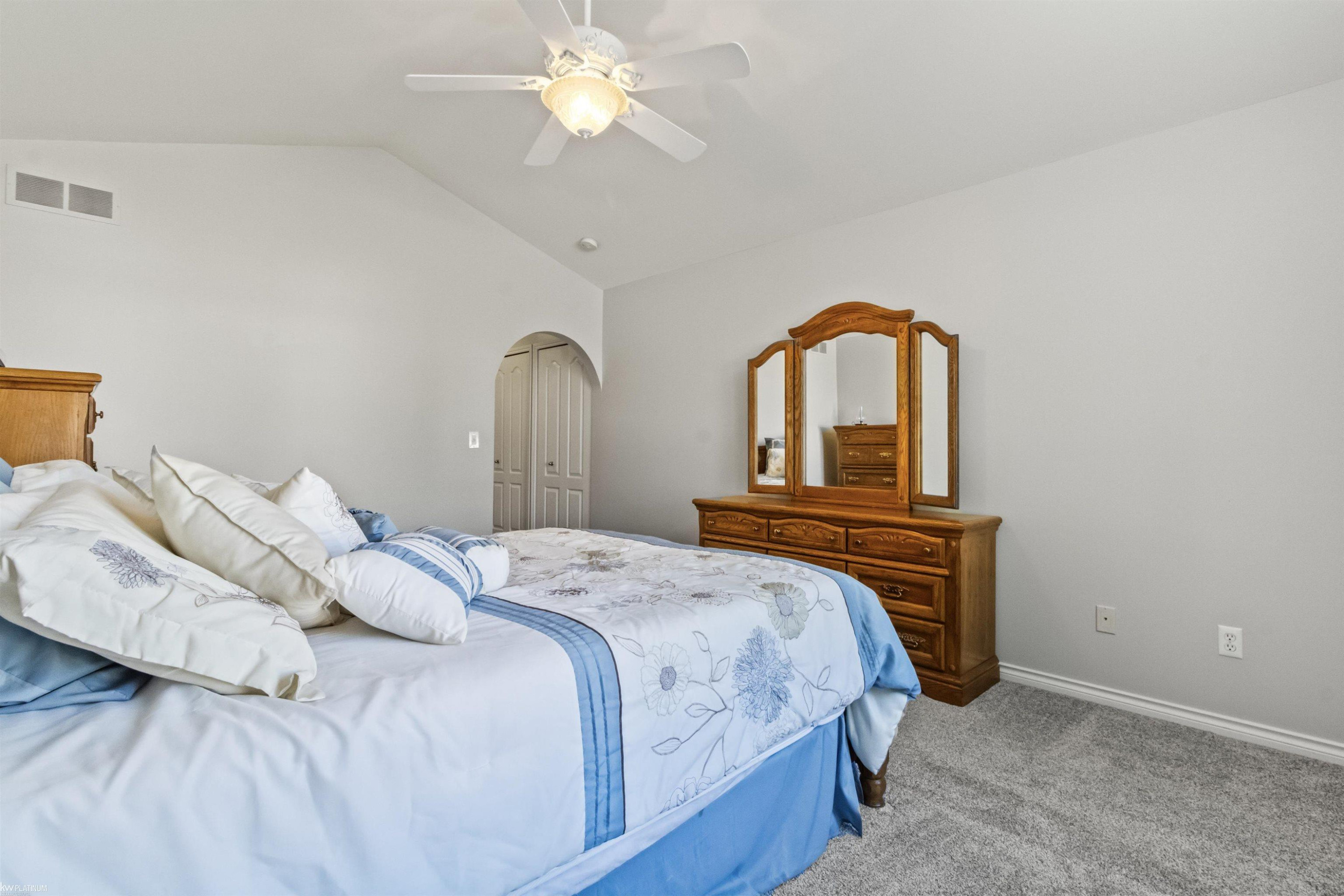 688 Snowbird Circle, MI 48079 — Photo 28