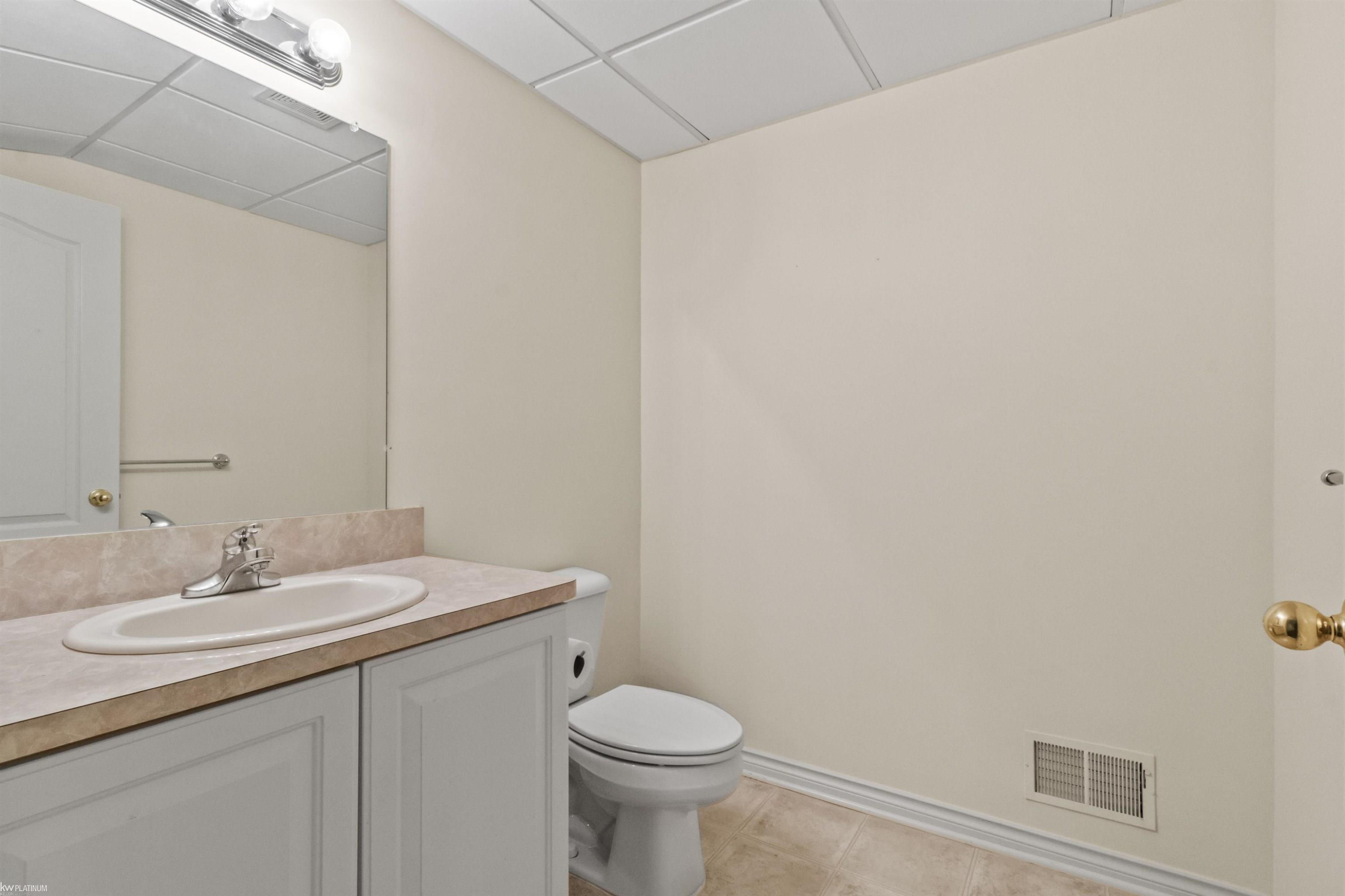 688 Snowbird Circle, MI 48079 — Photo 33