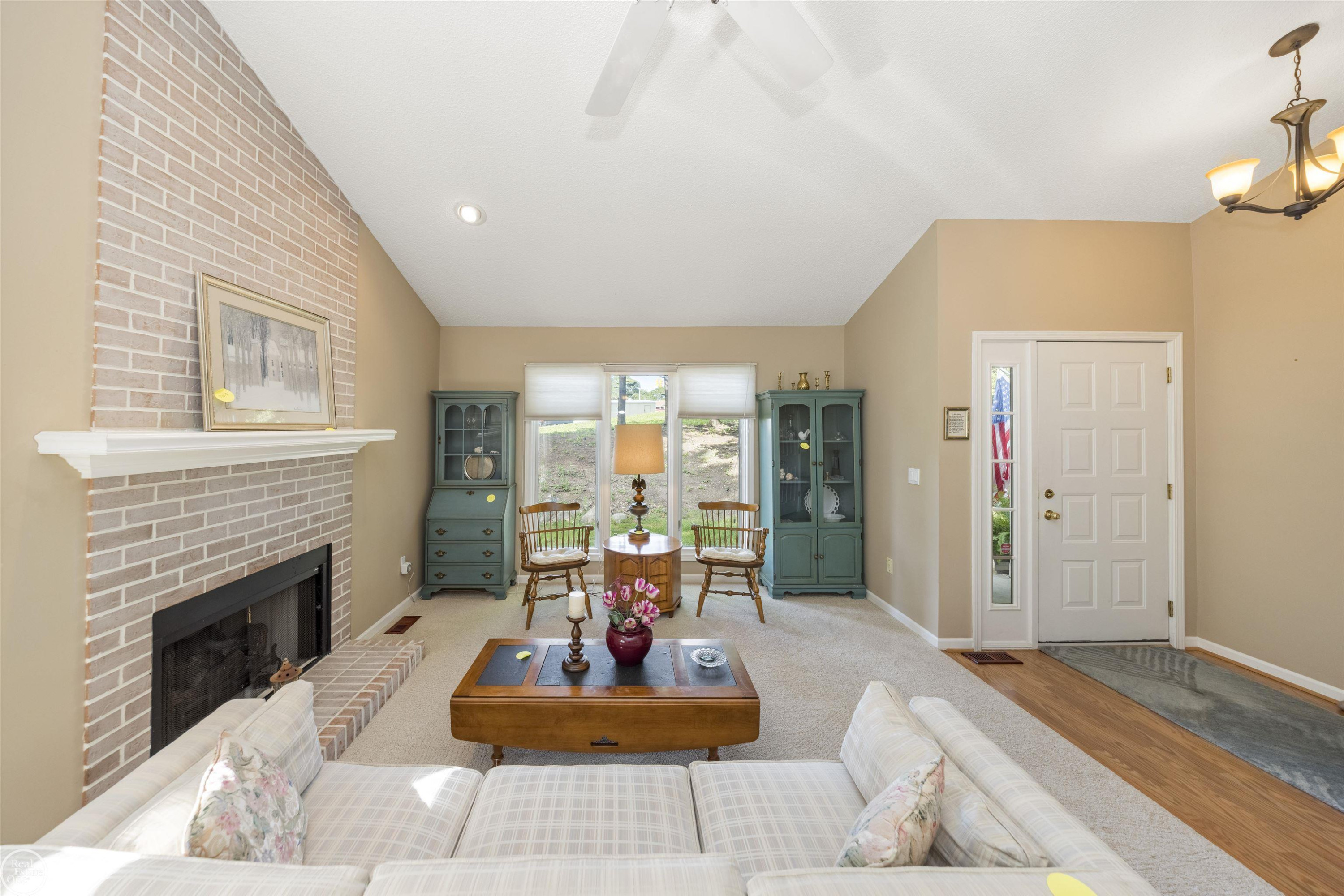 29486 Cove Creek Lane, 29, Farmington Hills, MI 48334 — Photo 8