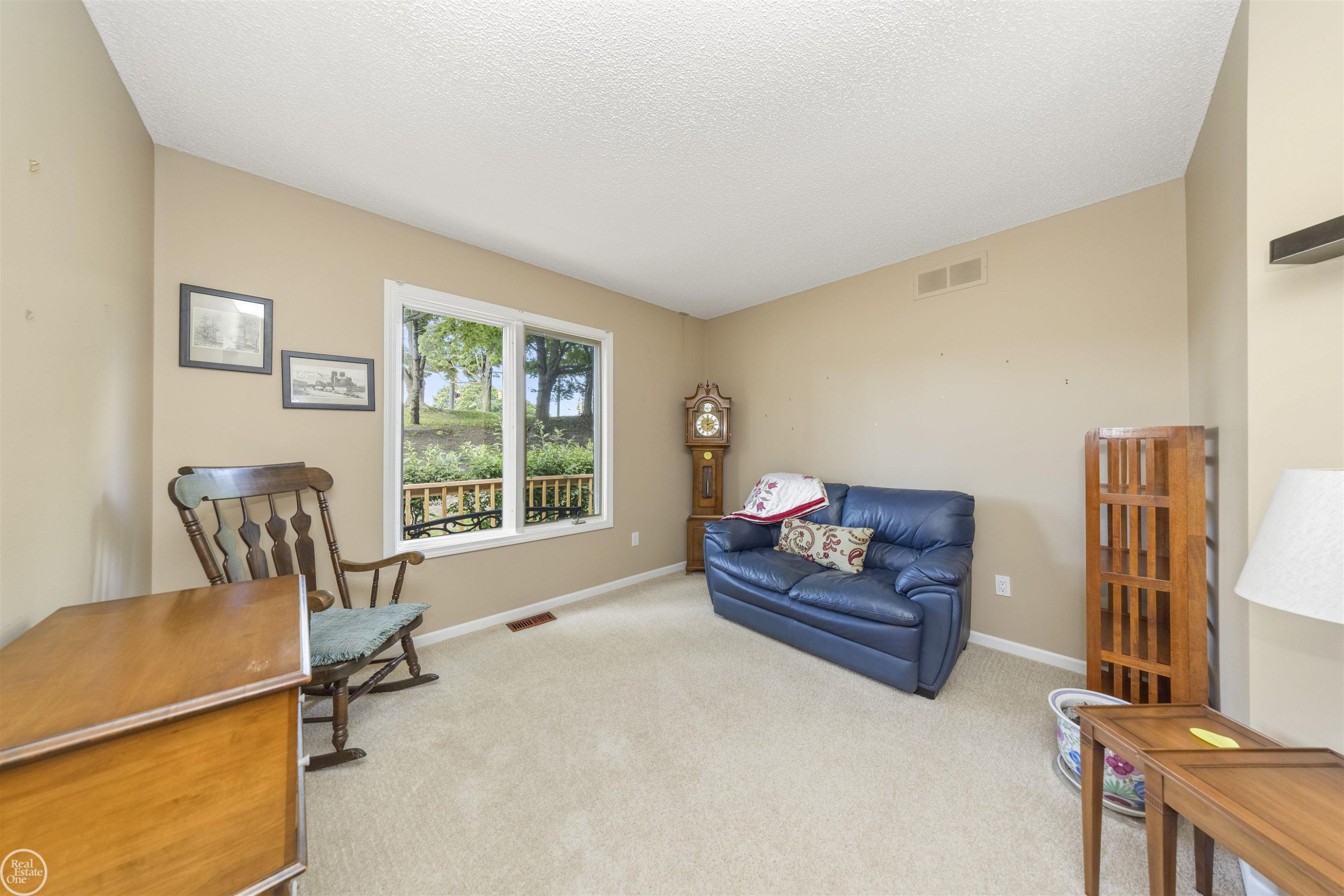 29486 Cove Creek Lane, 29, Farmington Hills, MI 48334 — Photo 10
