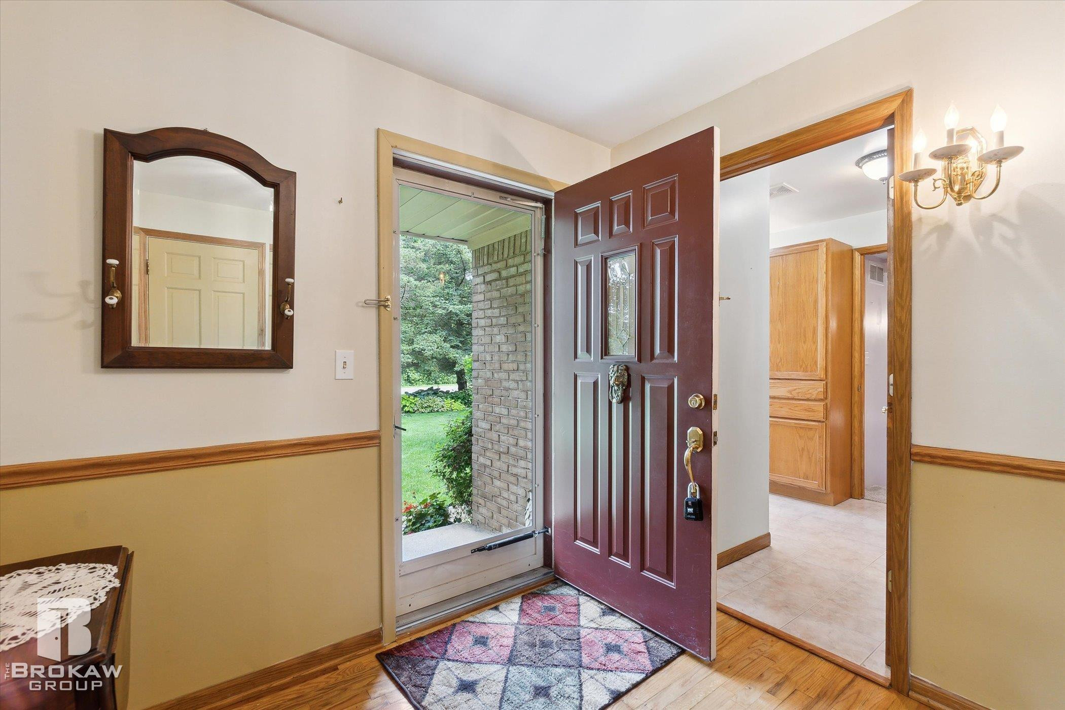 1720 Lakewood Circle, Lapeer, MI 48446 — Photo 12