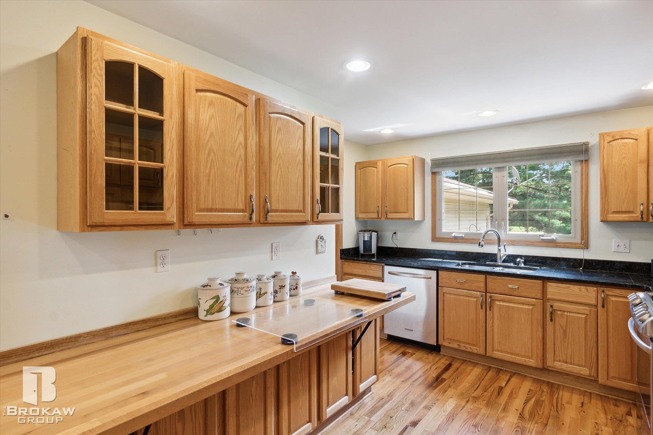 1720 Lakewood Circle, Lapeer, MI 48446 — Photo 18