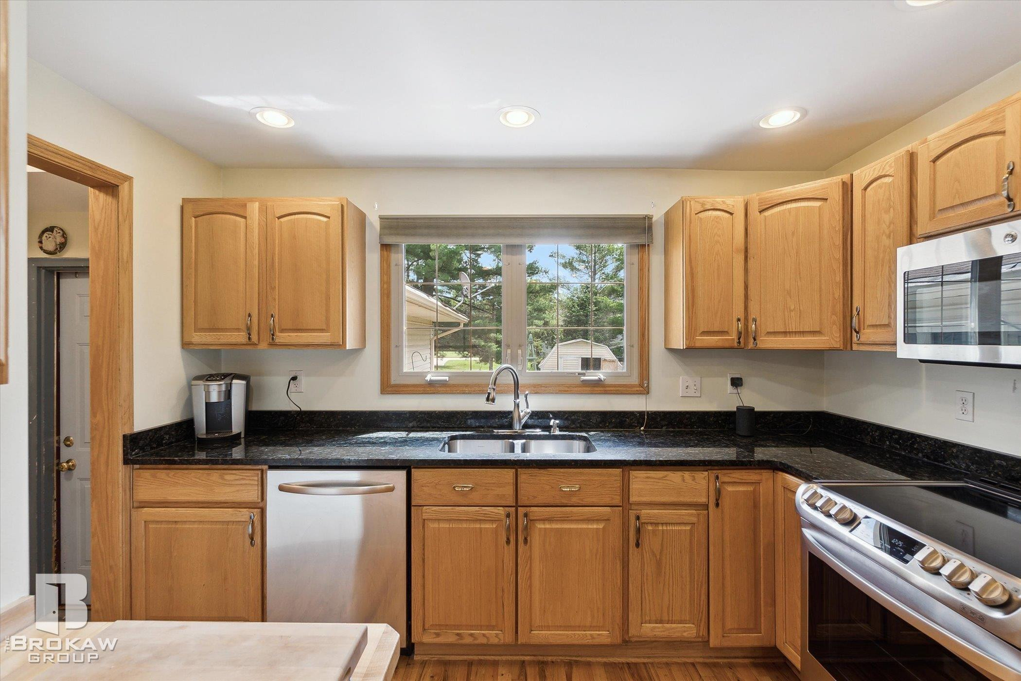 1720 Lakewood Circle, Lapeer, MI 48446 — Photo 22