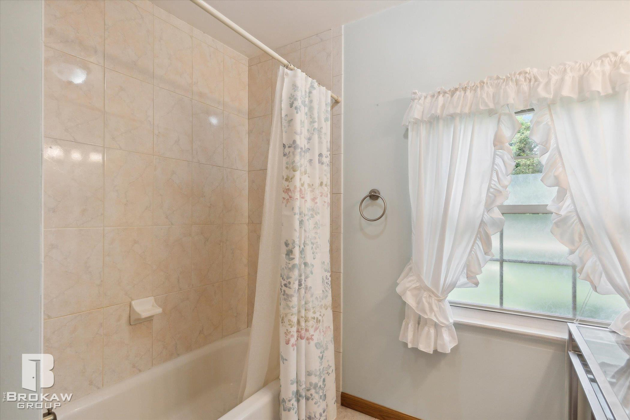 1720 Lakewood Circle, Lapeer, MI 48446 — Photo 29