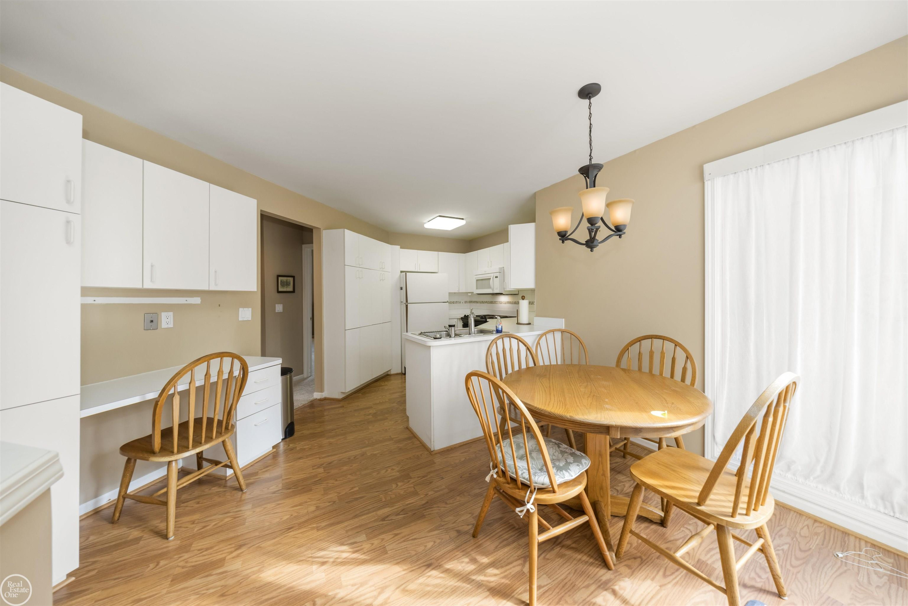 29486 Cove Creek Lane, 29, Farmington Hills, MI 48334 — Photo 19