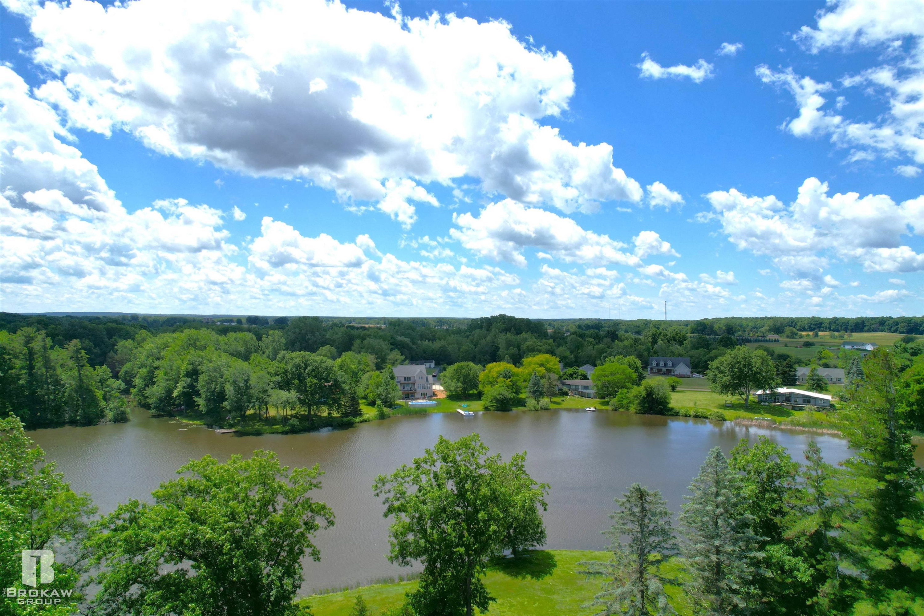 1720 Lakewood Circle, Lapeer, MI 48446 — Photo 44
