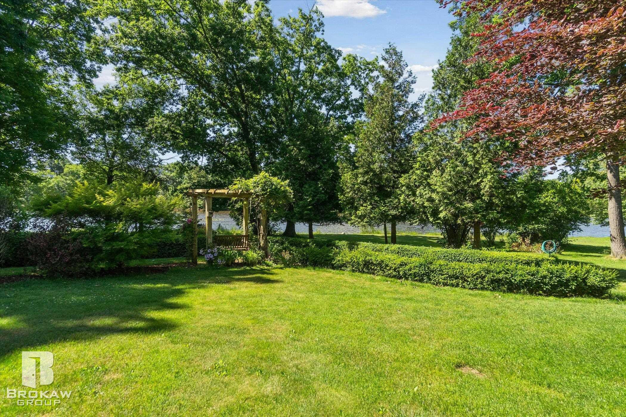 1720 Lakewood Circle, Lapeer, MI 48446 — Photo 54
