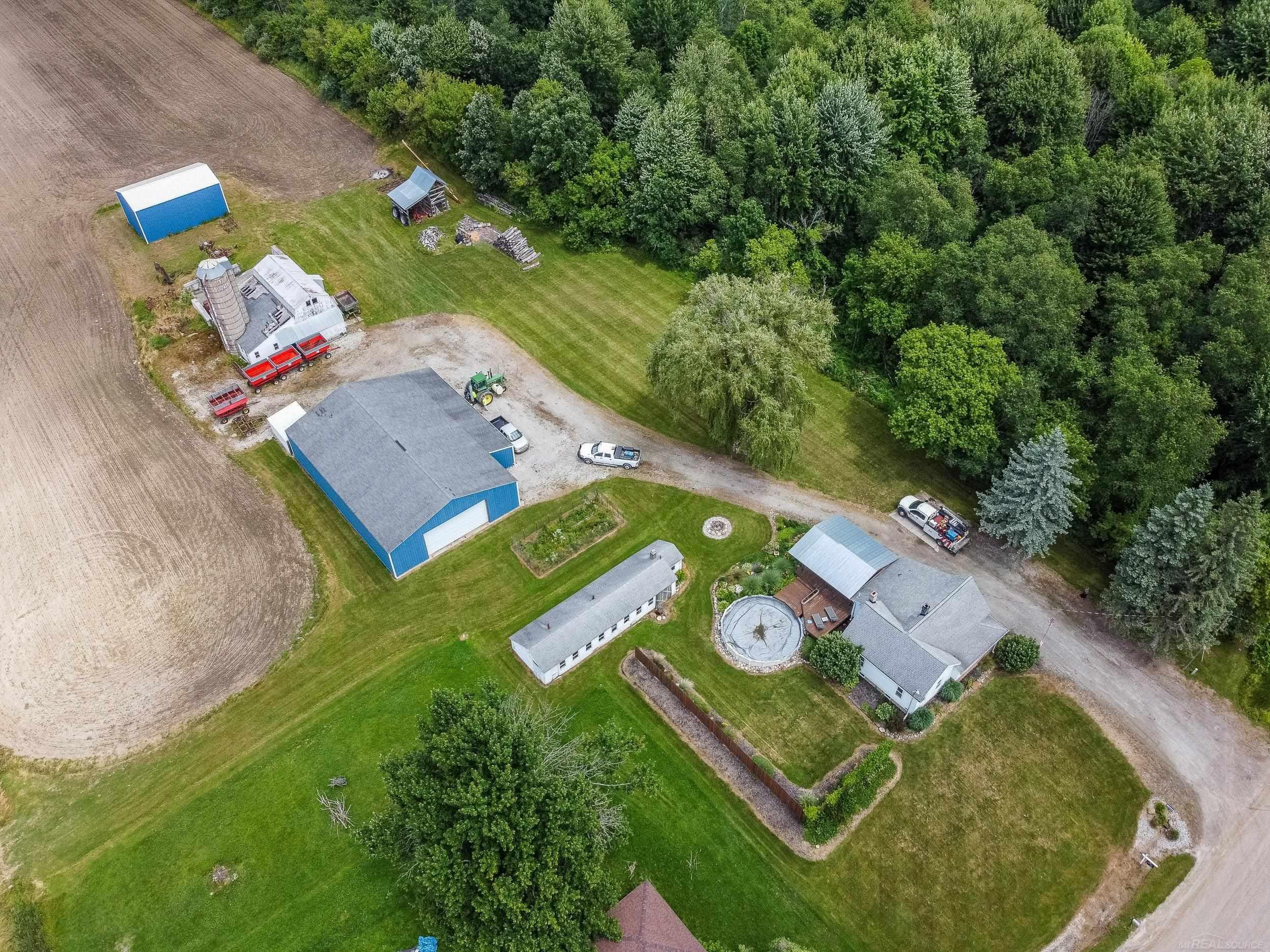 7822 Metcalf Road, Avoca, MI 48006 — Photo 3