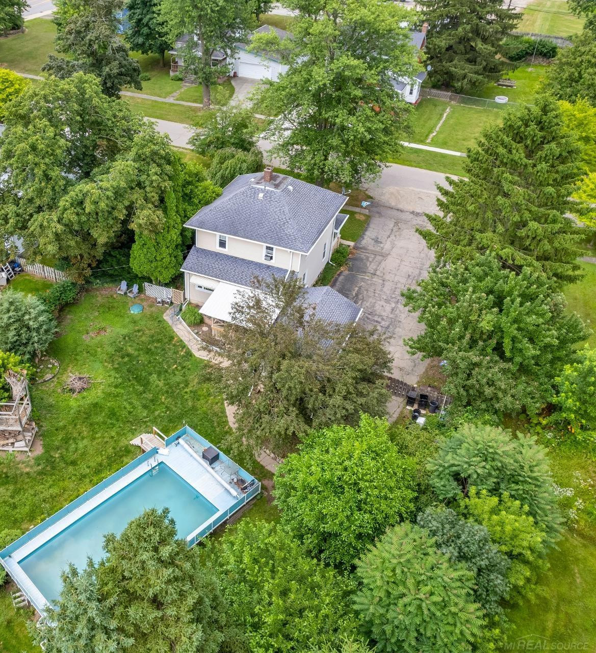 32 S High Street, MI 48419 — Photo 3