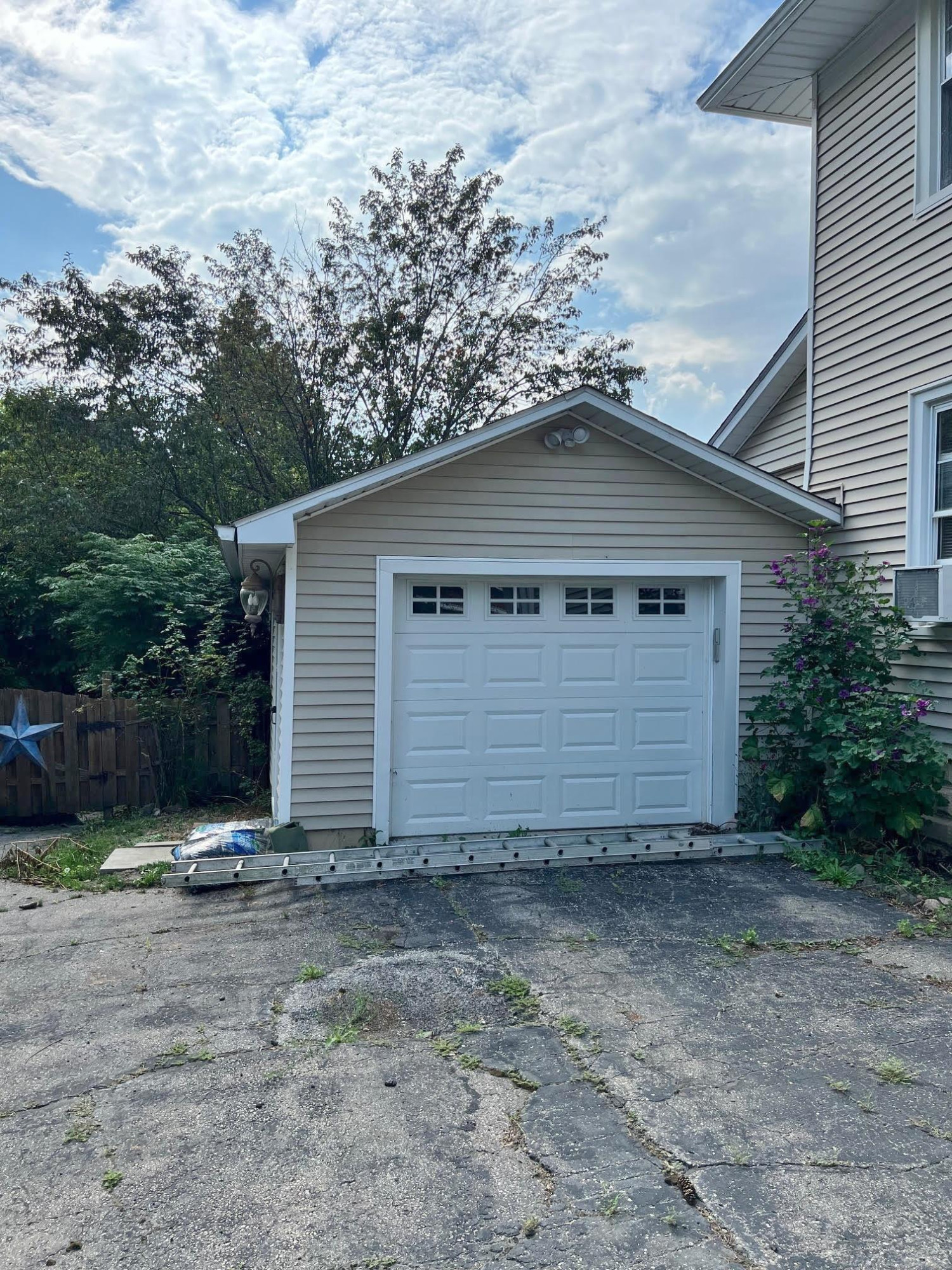 32 S High Street, MI 48419 — Photo 23