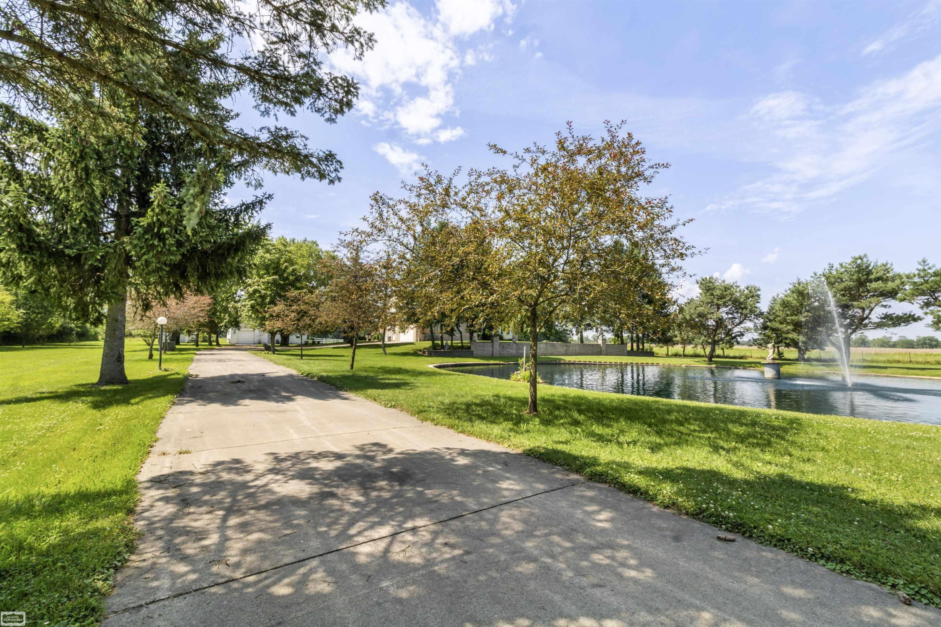 8255 Marine City Highway, MI — Photo 10
