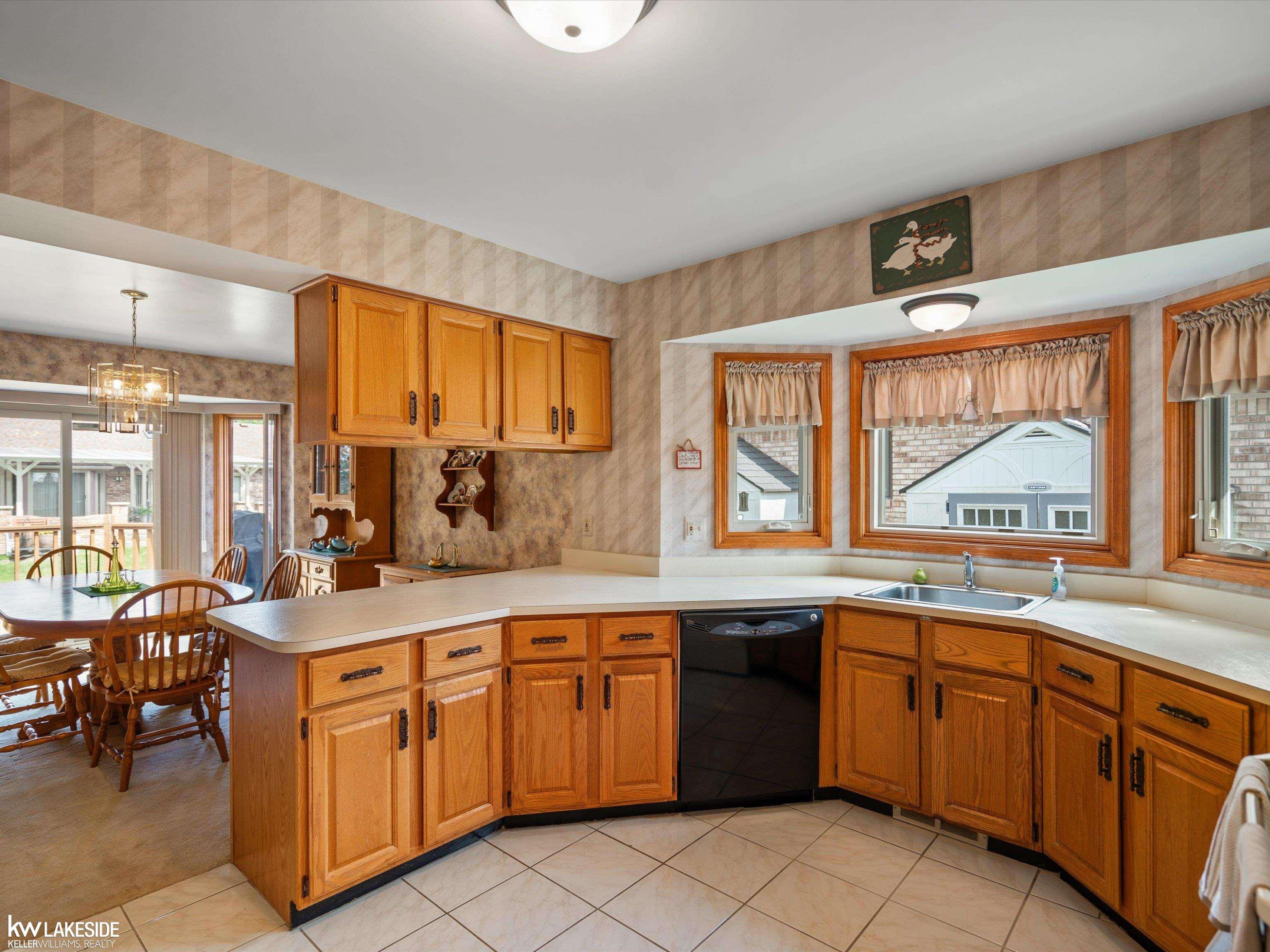 43104 Nebel Trail, Clinton Twp, MI 48038 — Photo 21