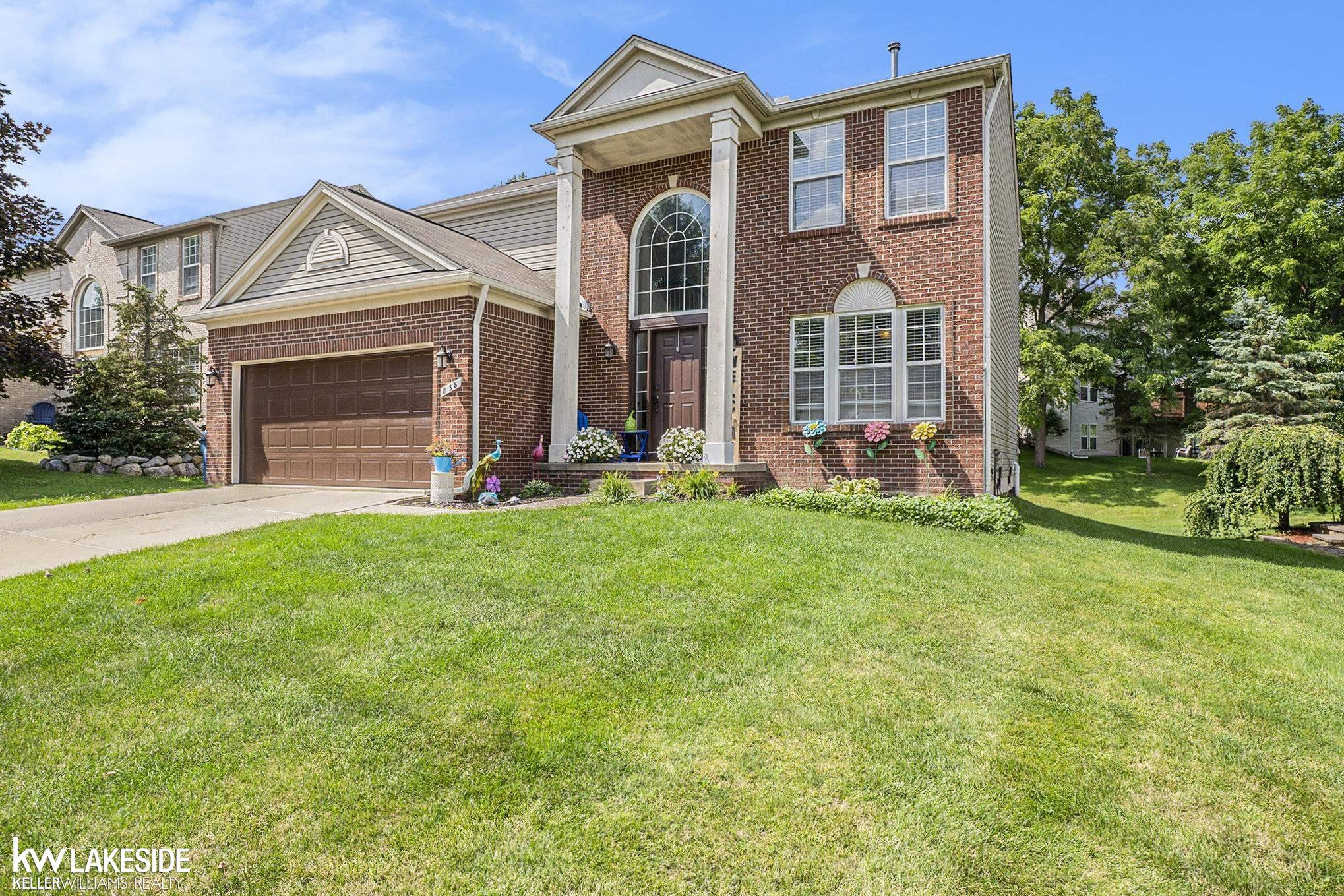 838 Canyon Creek Drive, Holly, MI 48442 — Photo 3