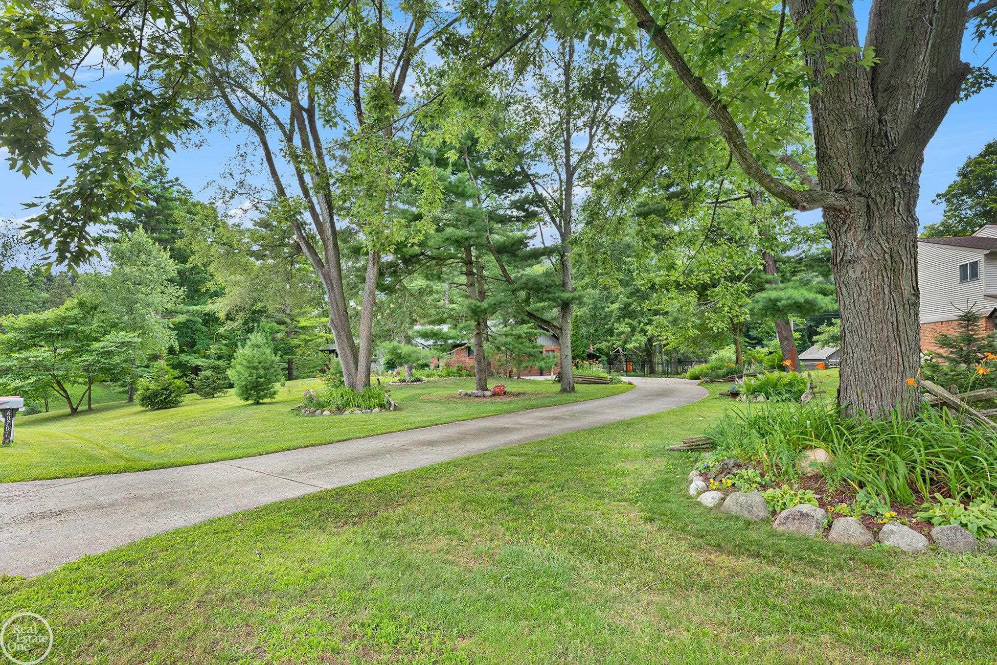 60701 Apache Lane, MI — Photo 4