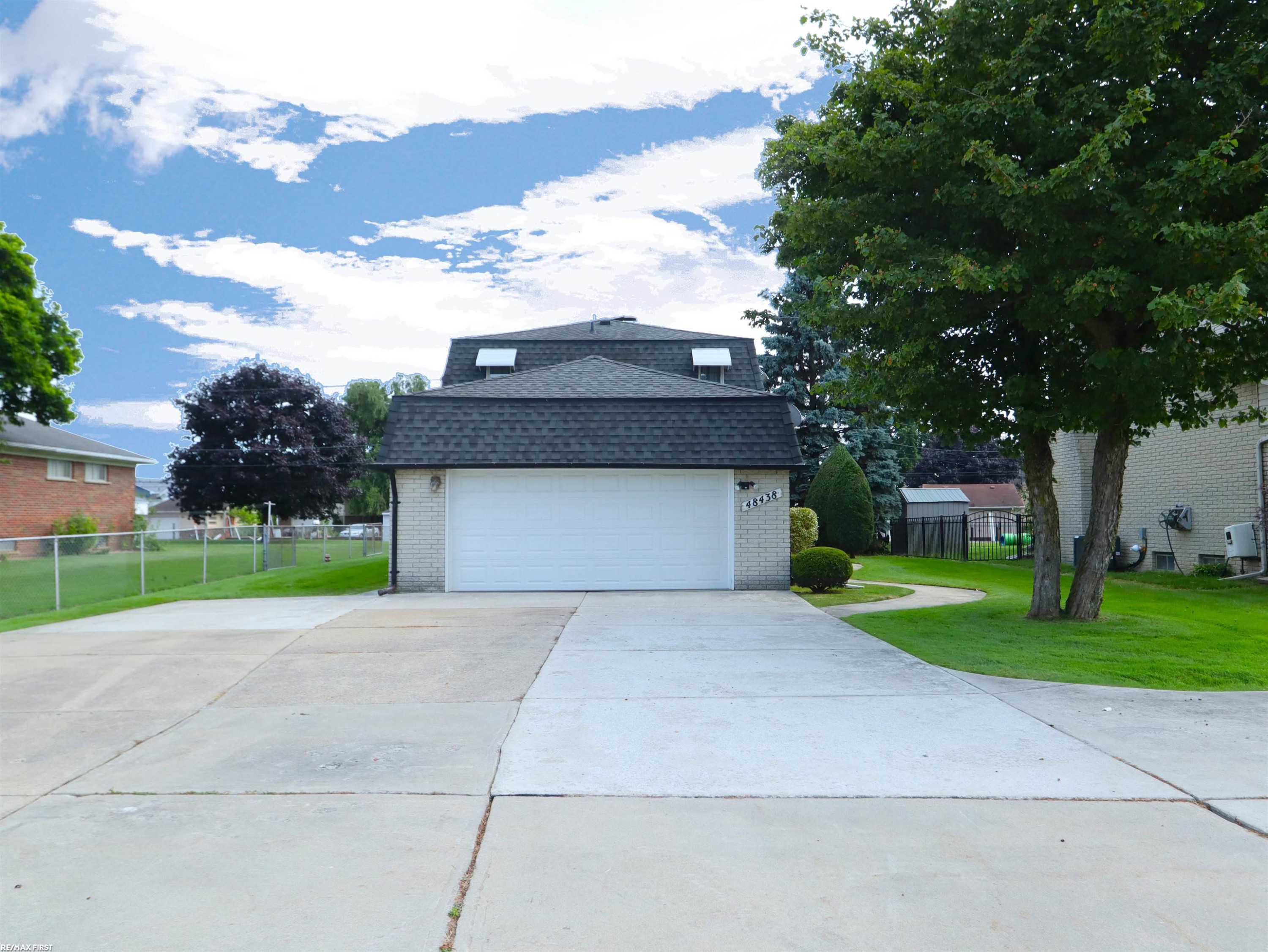 48438 Jefferson Avenue, Chesterfield, MI 48047 — Photo 3