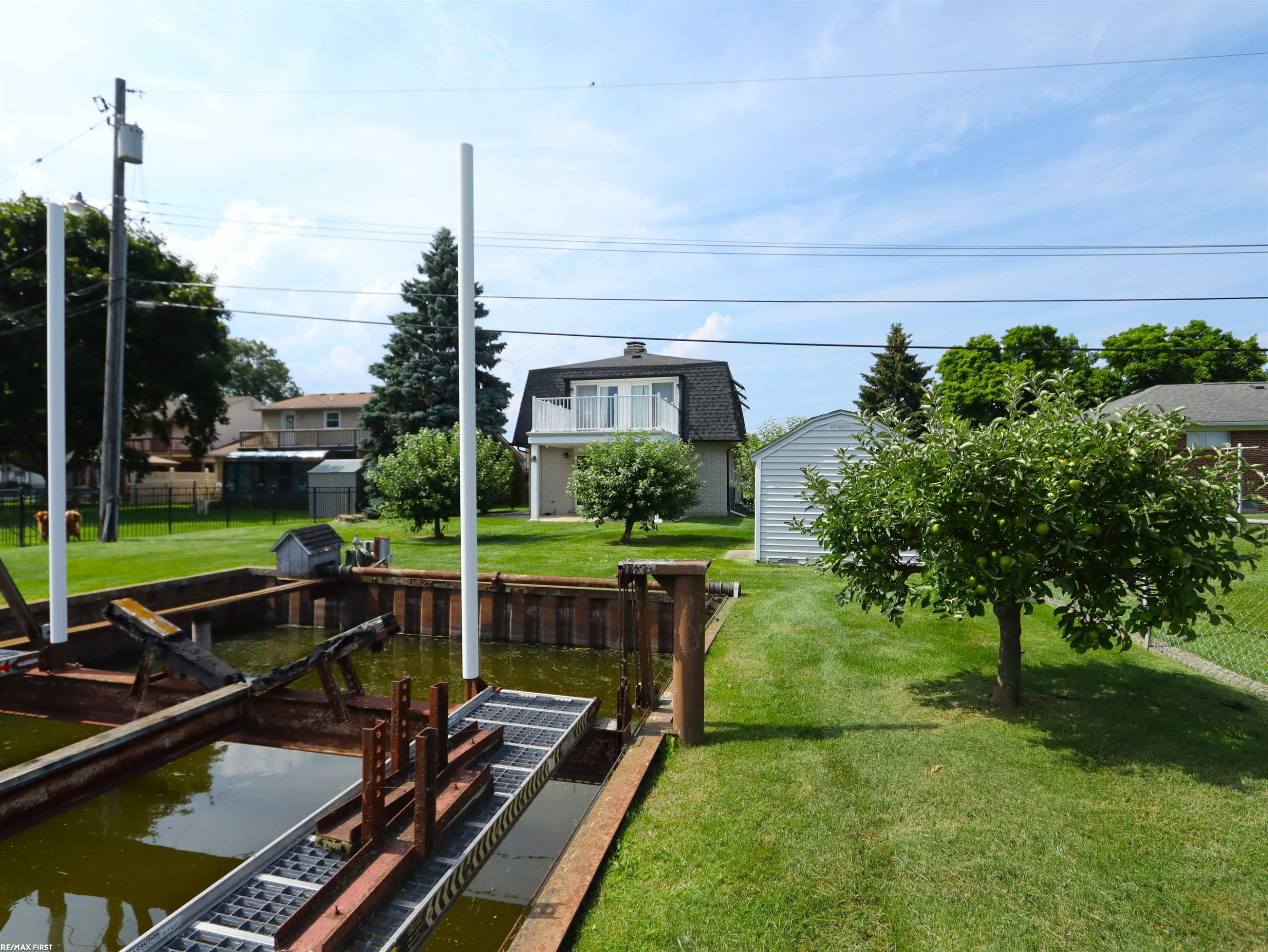48438 Jefferson Avenue, Chesterfield, MI 48047 — Photo 10