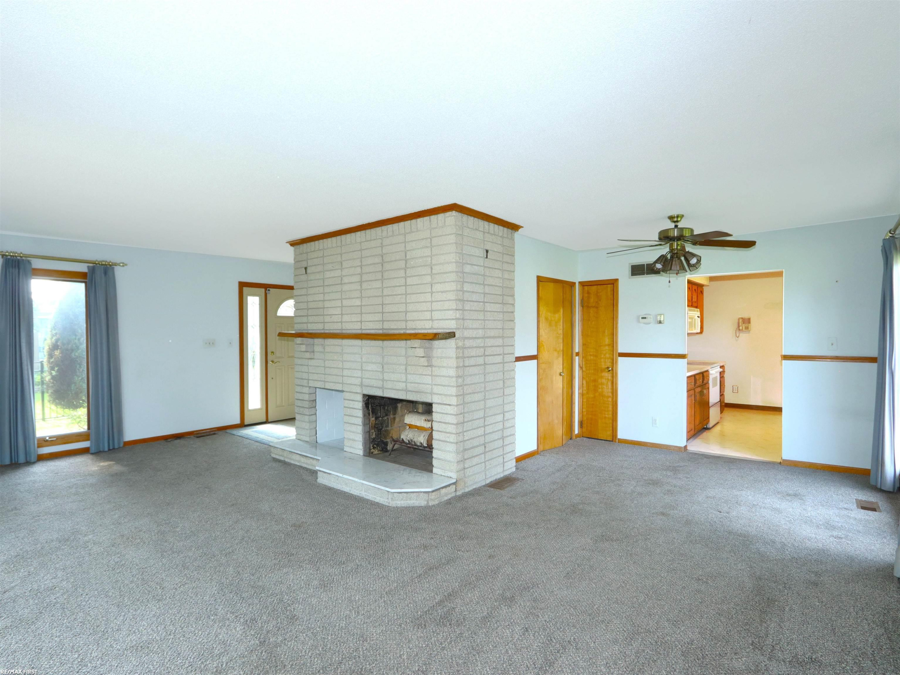 48438 Jefferson Avenue, Chesterfield, MI 48047 — Photo 11