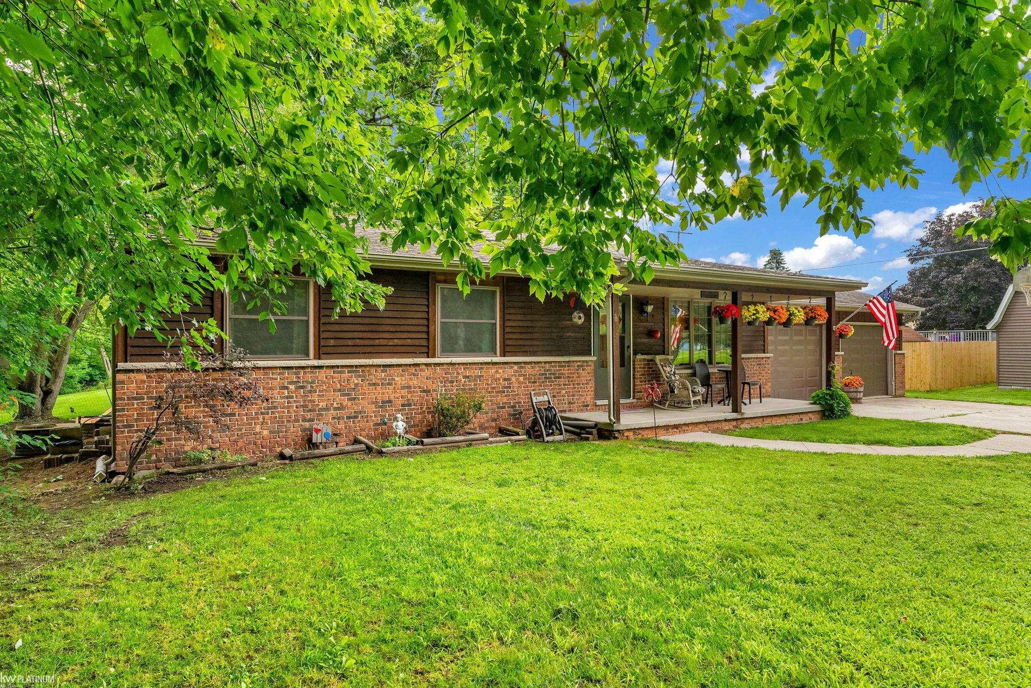 4404 Atkins Road, Port Huron, MI 48060 — Photo 4