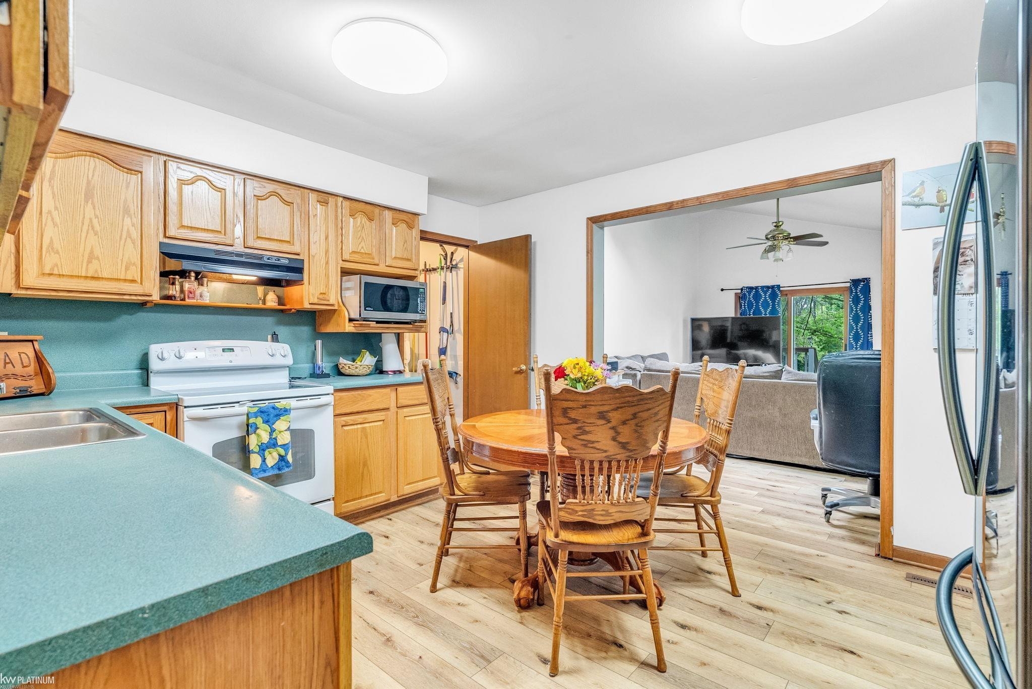 4404 Atkins Road, Port Huron, MI 48060 — Photo 11