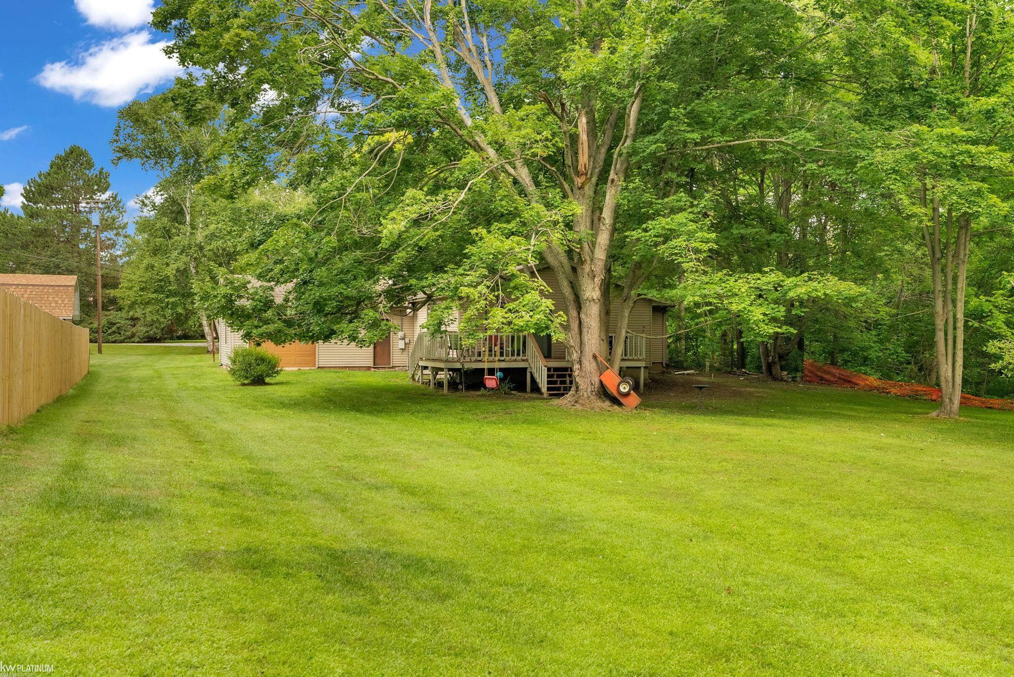 4404 Atkins Road, Port Huron, MI 48060 — Photo 38