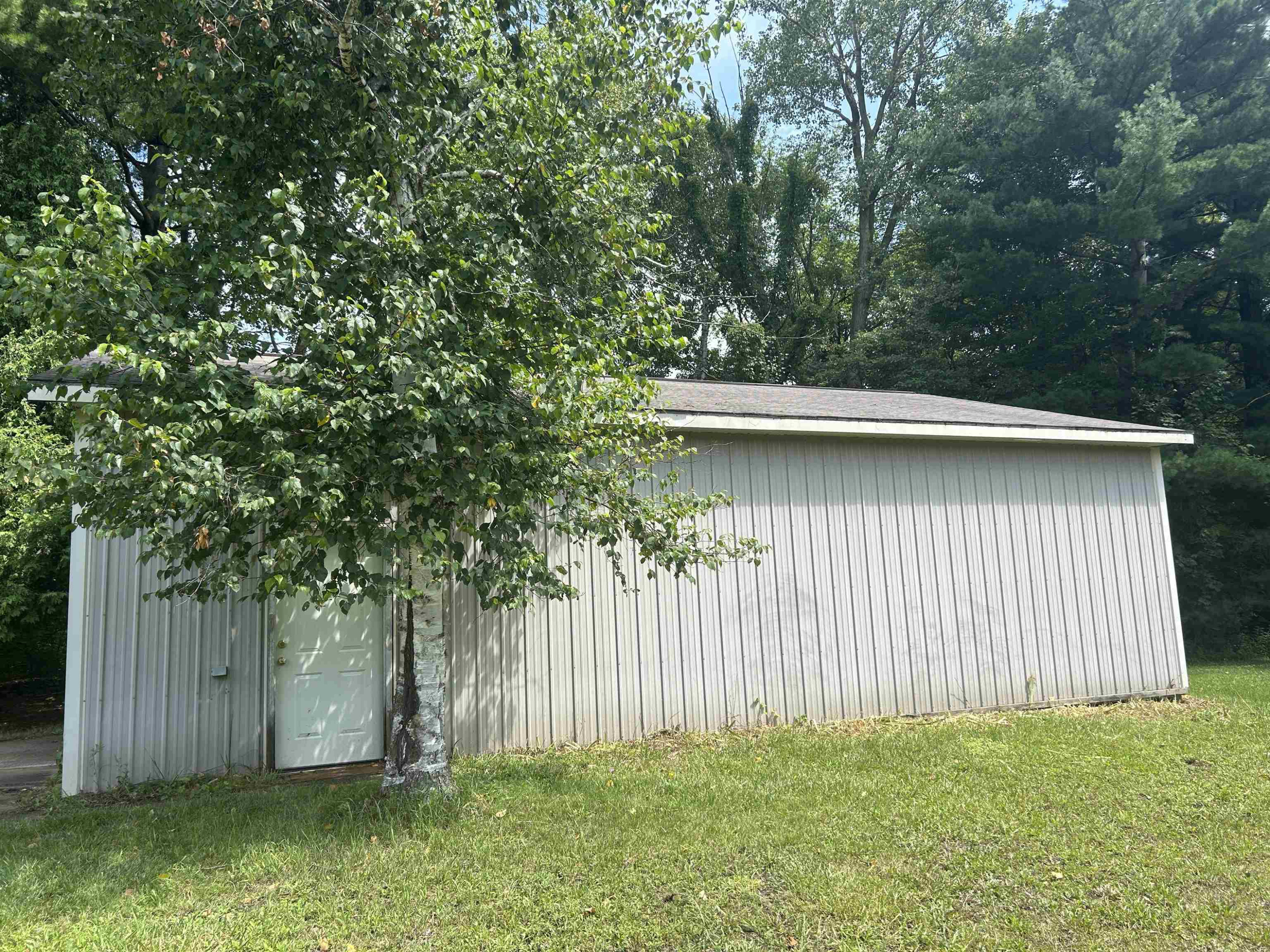5974 Barnes, Millington, MI 48746 — Photo 11