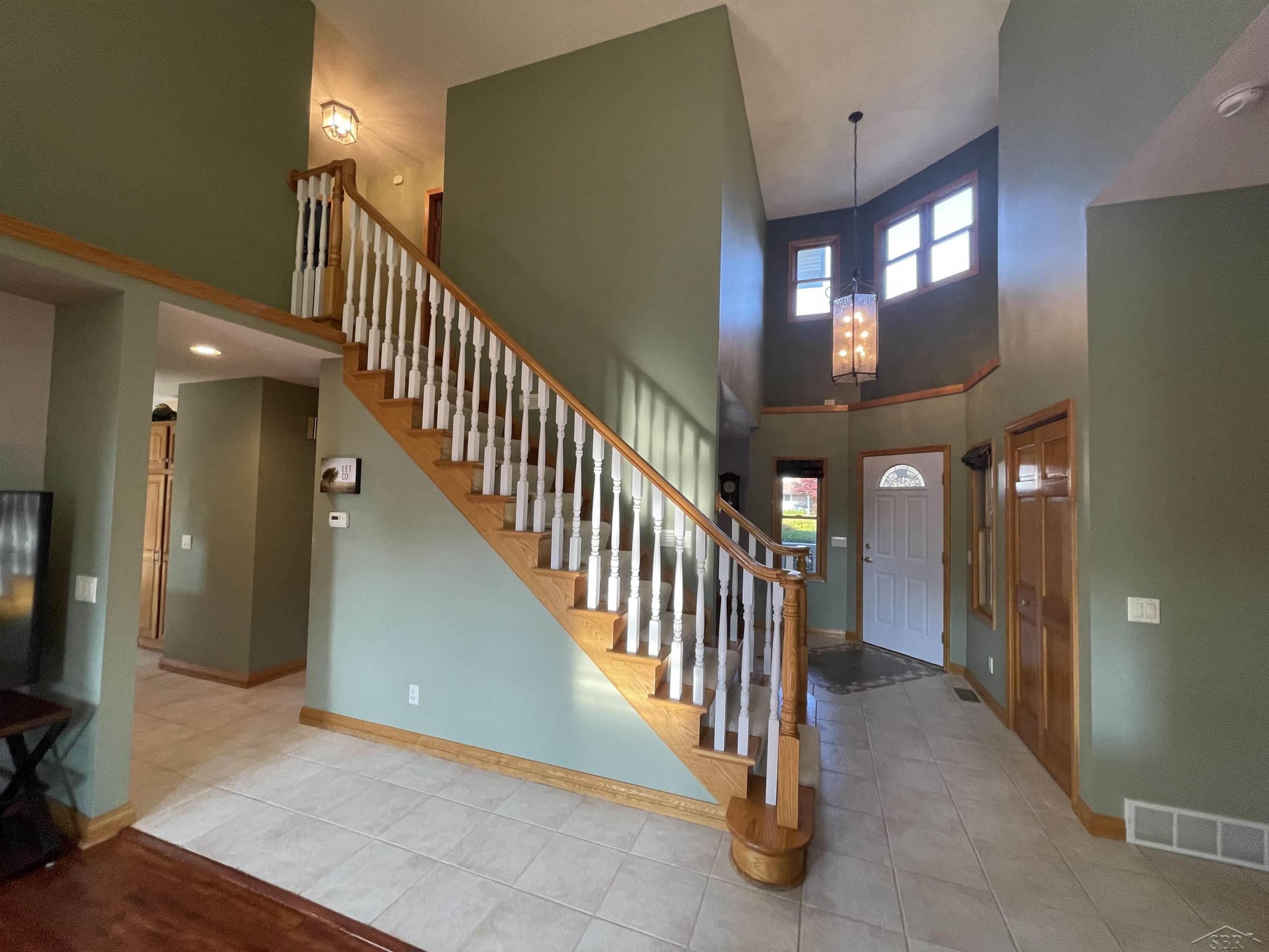 401 Ireland Court, Auburn, MI 48611 — Photo 10
