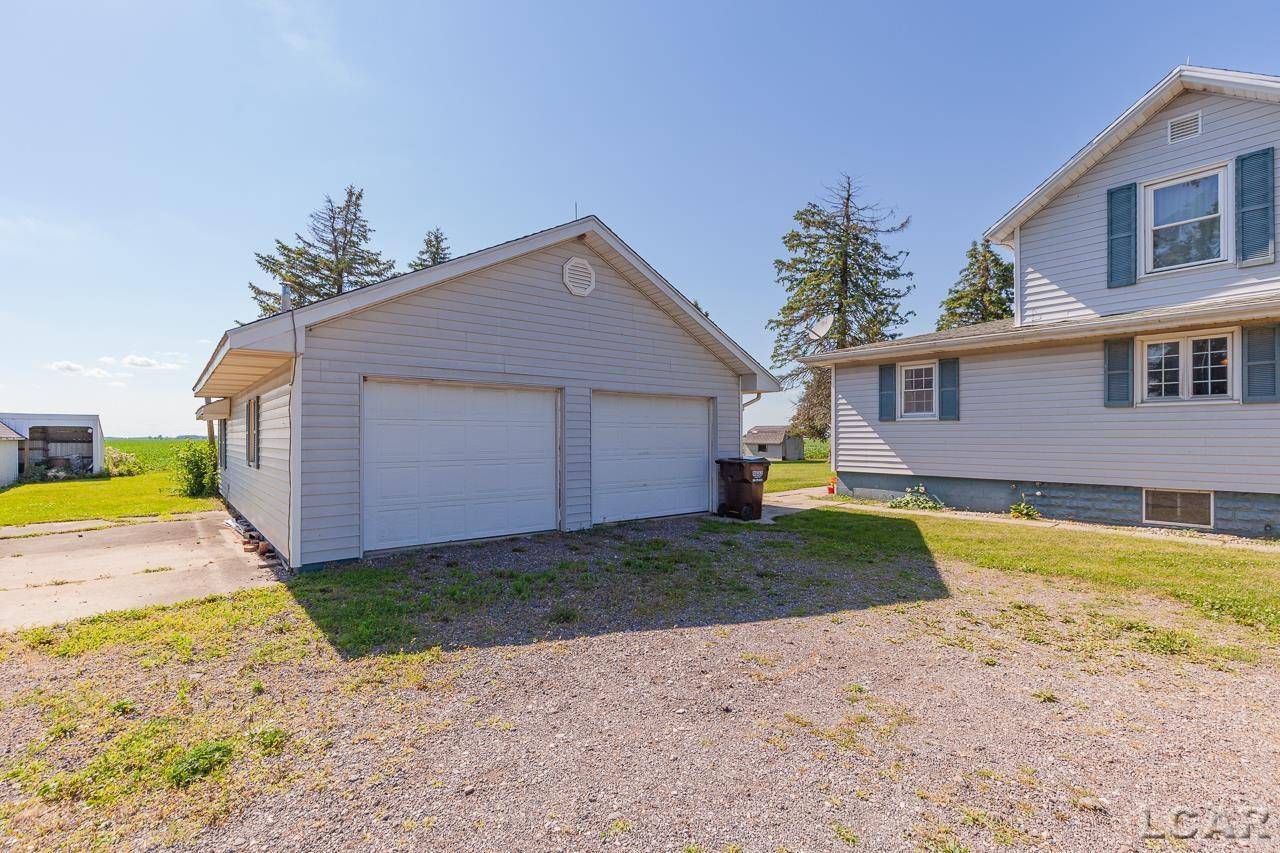 11596 Loar, Blissfield, MI 49228 — Photo 2