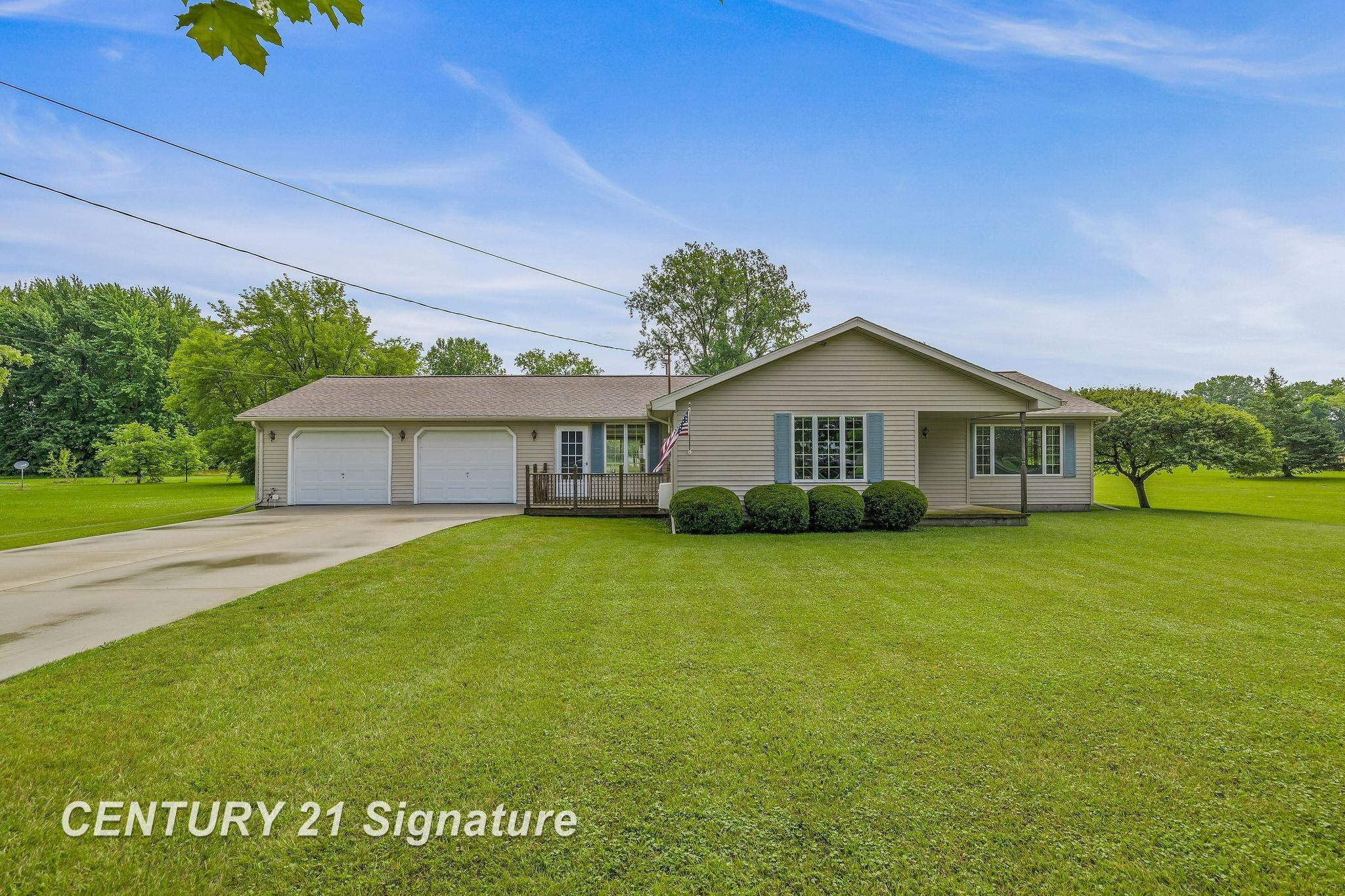 5115 Cole Road, Saginaw, MI 48601 — front exterior