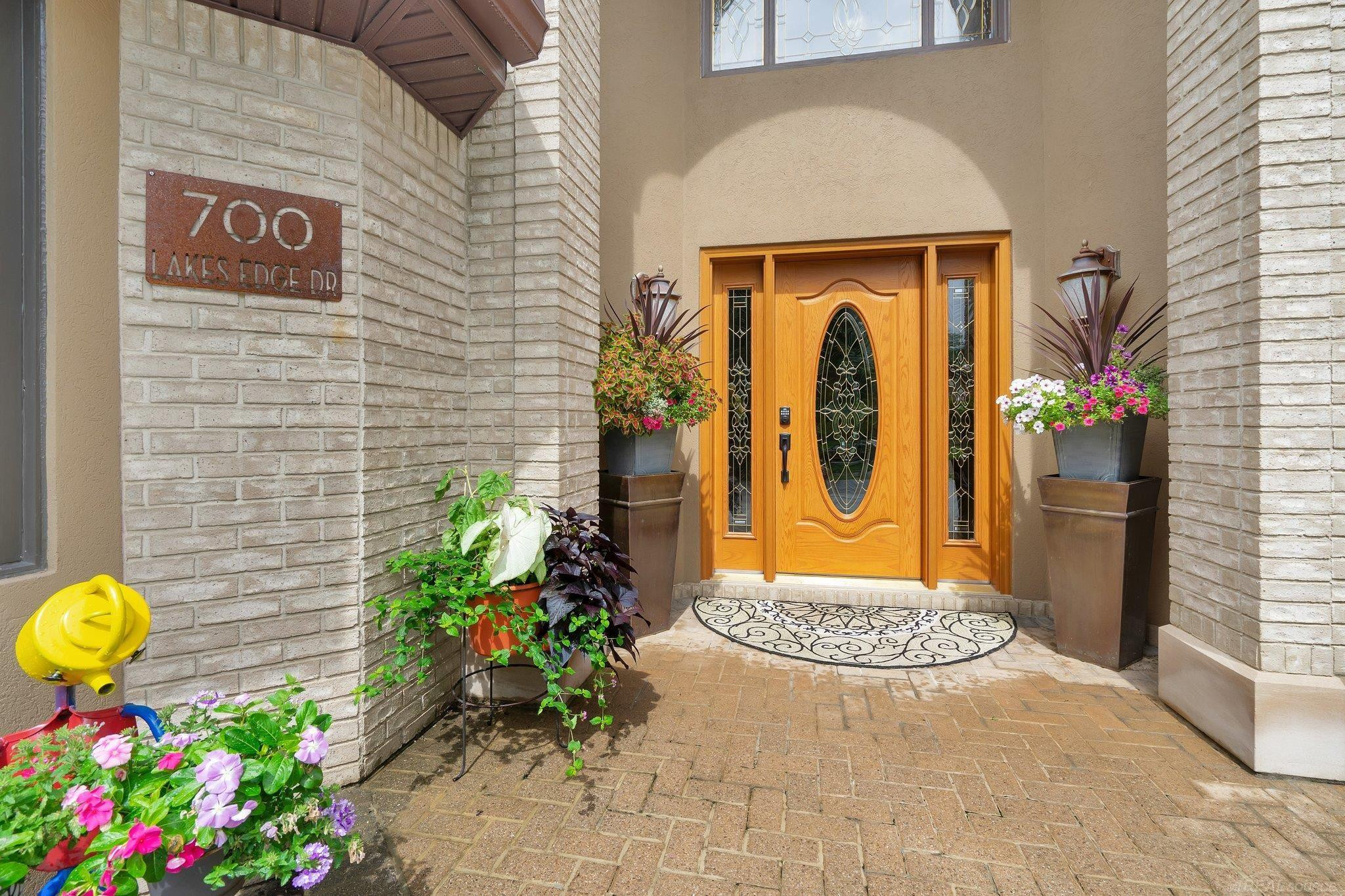 700 Lakes Edge Drive, Oxford, MI 48371 — Photo 2