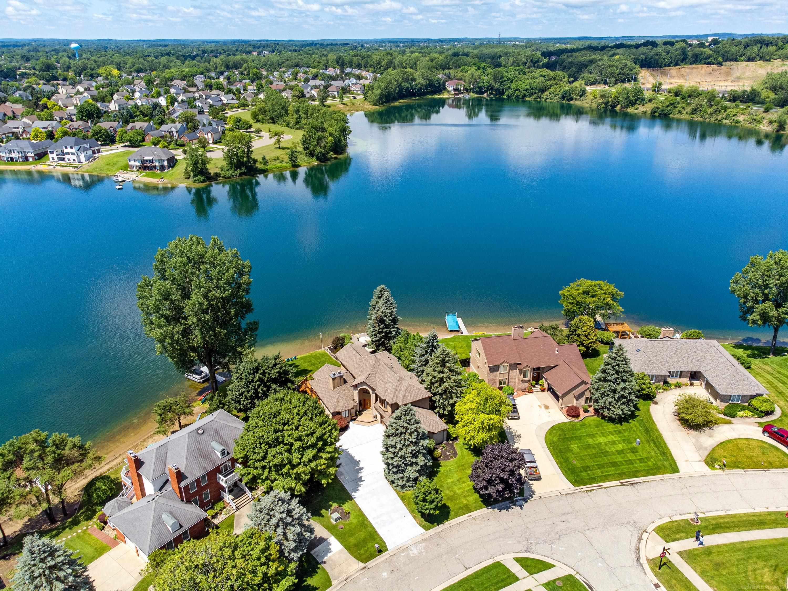 700 Lakes Edge Drive, Oxford, MI 48371 — Photo 4