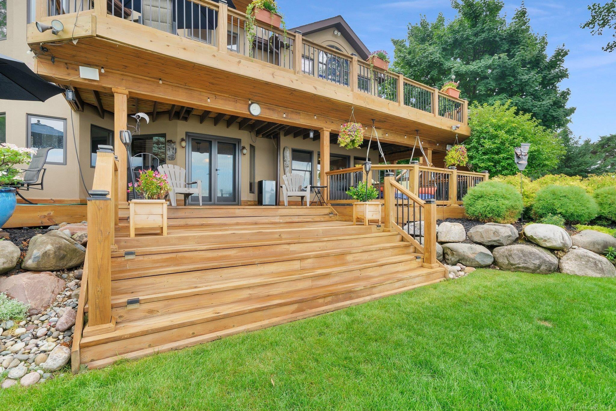 700 Lakes Edge Drive, Oxford, MI 48371 — Photo 16