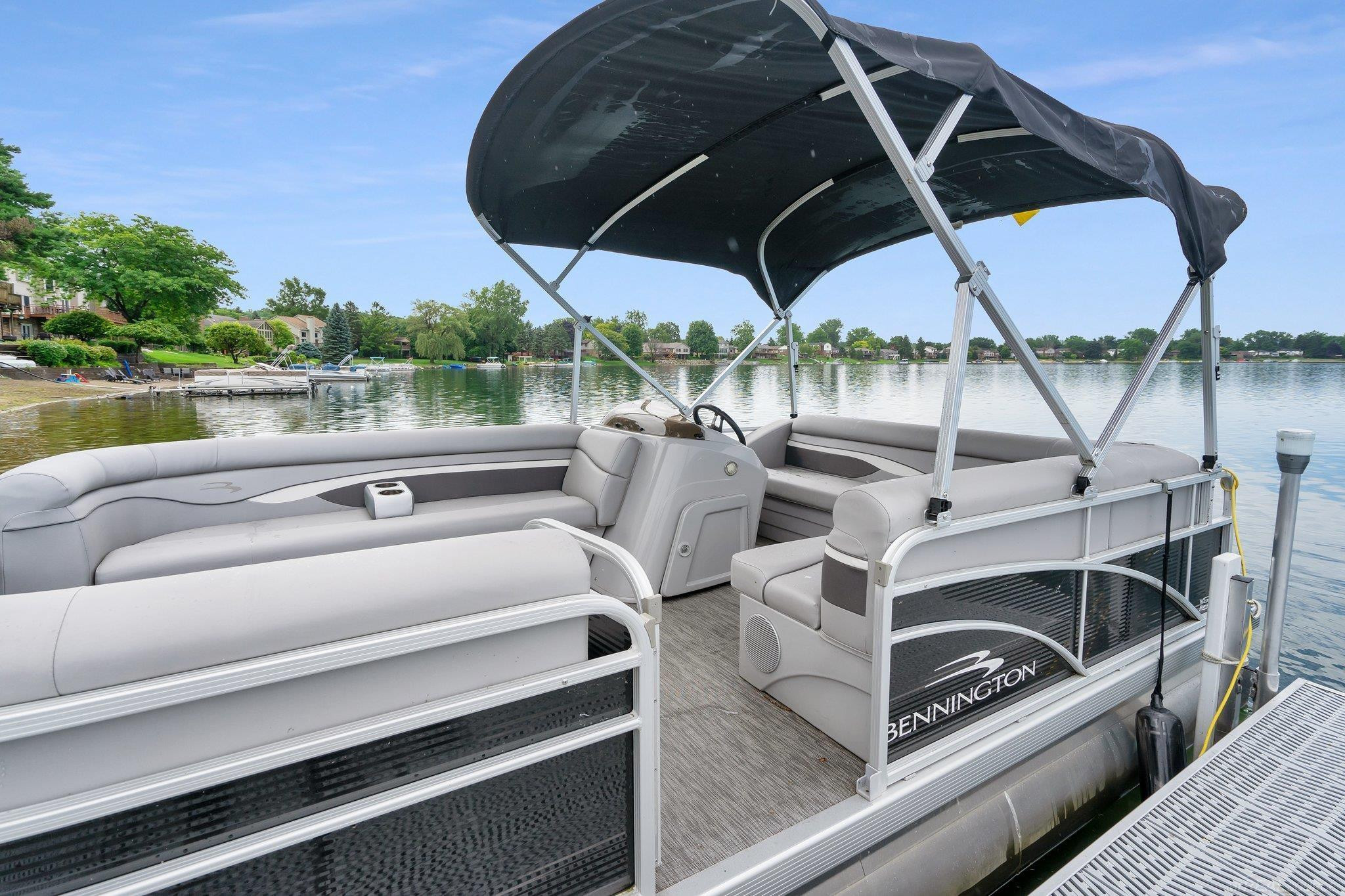 700 Lakes Edge Drive, Oxford, MI 48371 — Photo 21