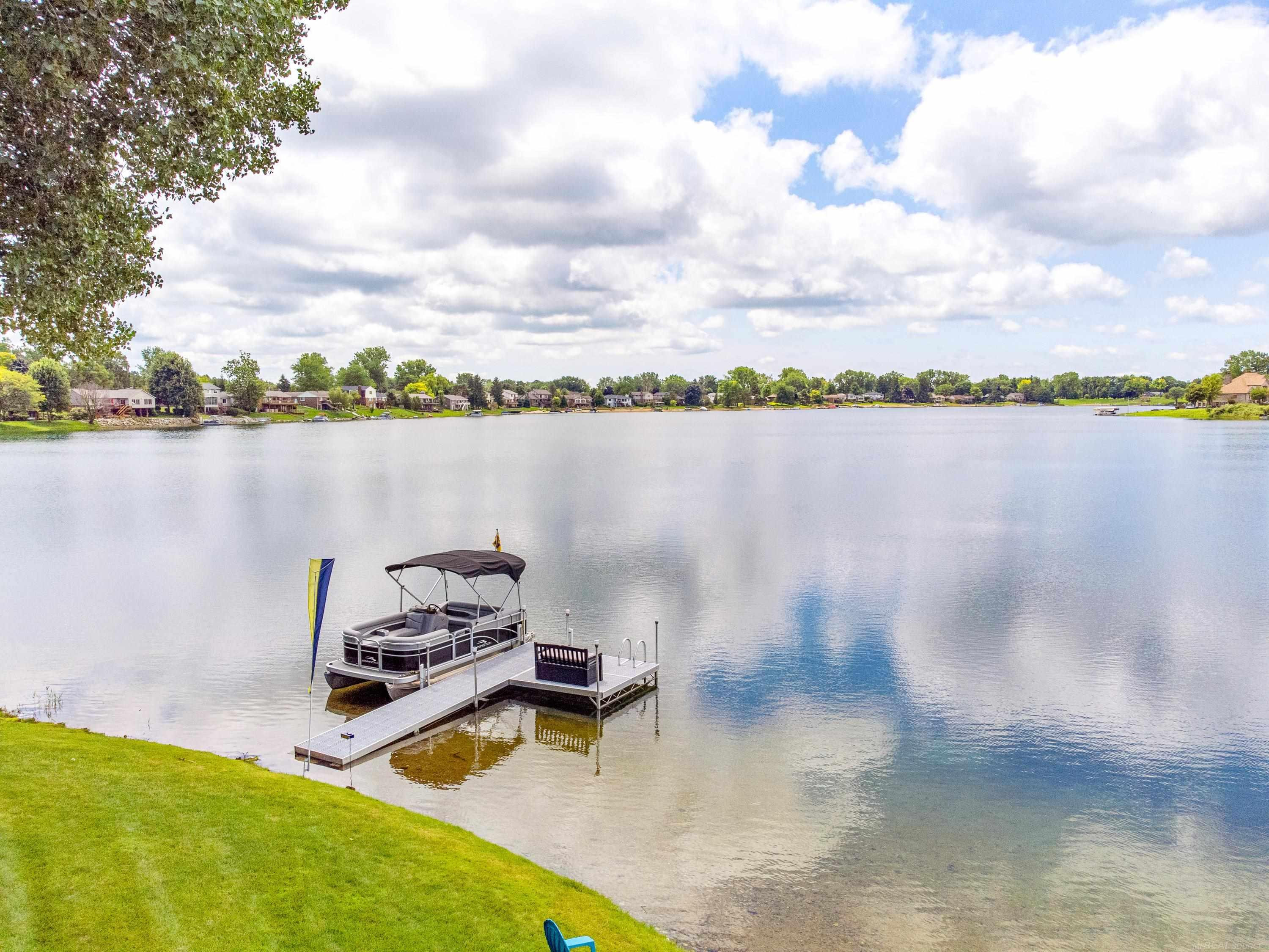 700 Lakes Edge Drive, Oxford, MI 48371 — Photo 24