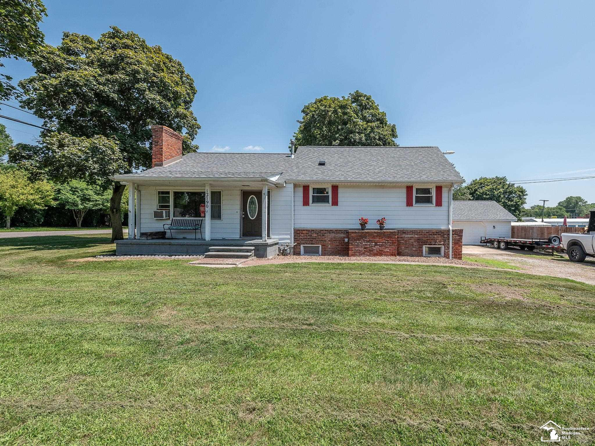 12790 Beaver, Carleton, MI 48117 — front exterior