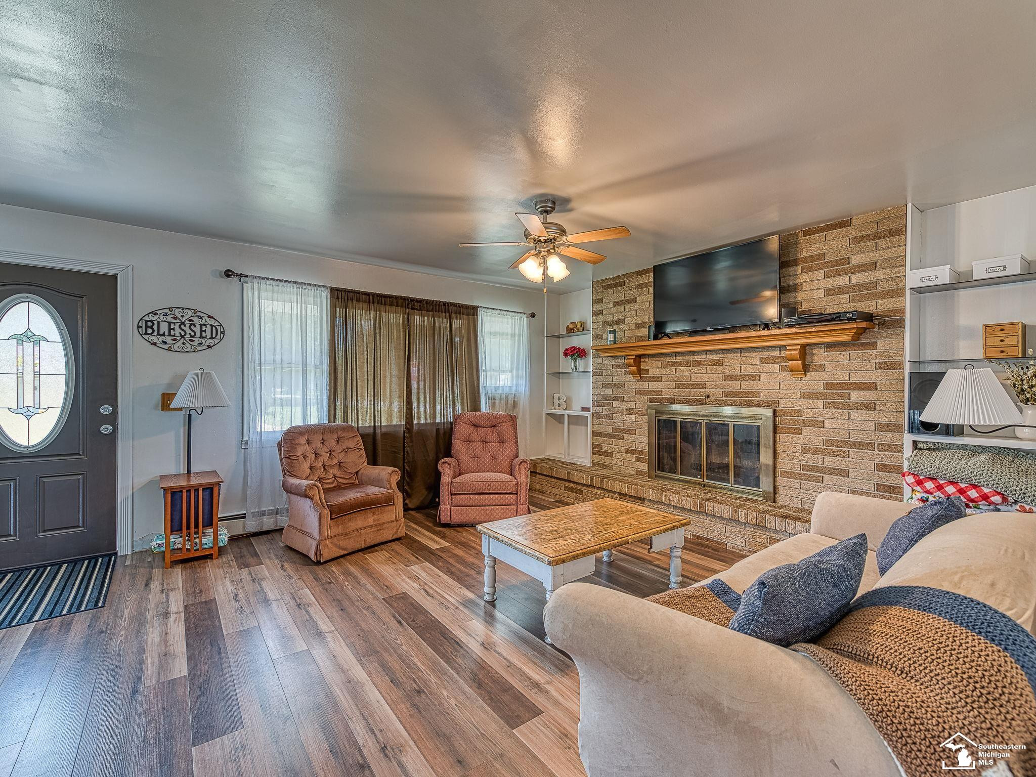 12790 Beaver, Carleton, MI 48117 — Photo 7