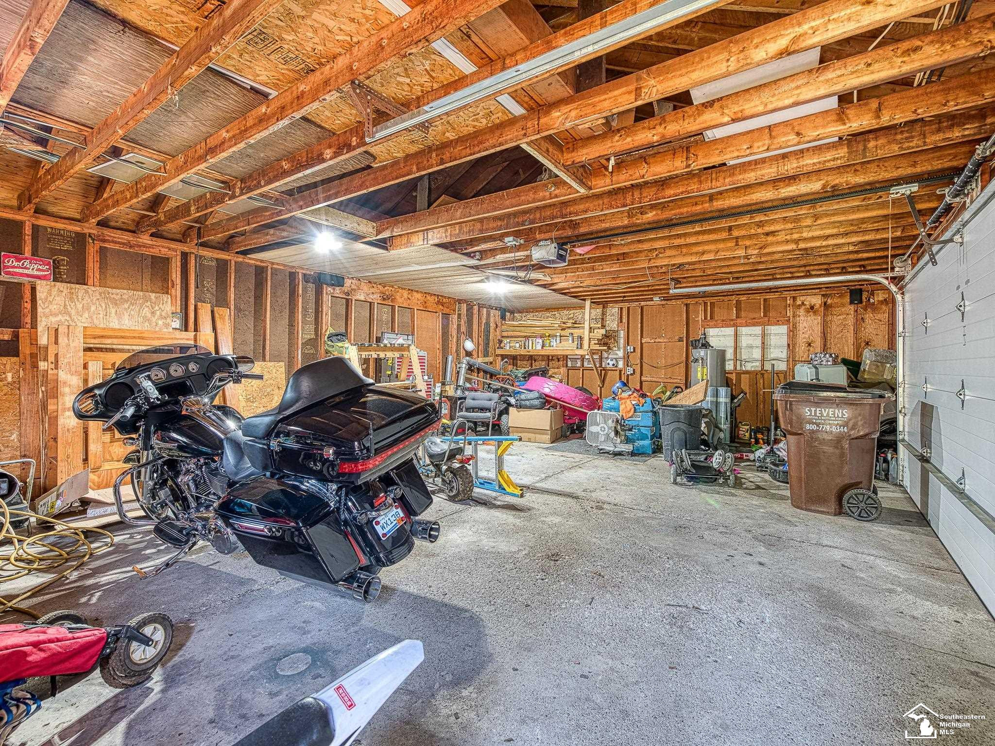 12790 Beaver, Carleton, MI 48117 — Photo 29