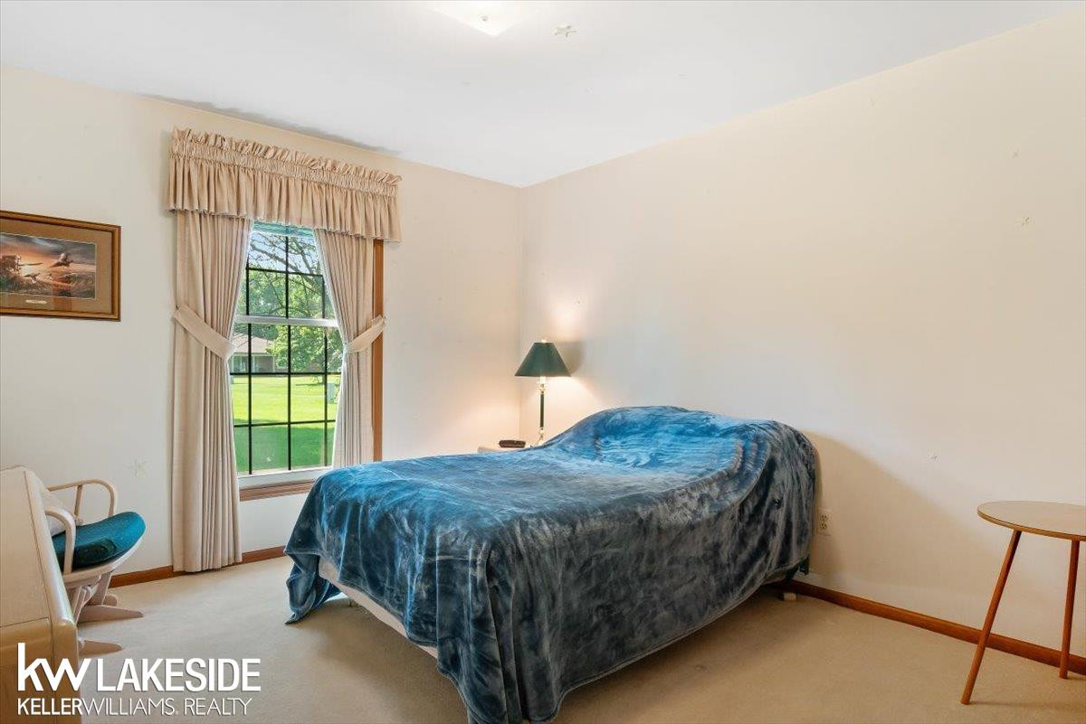 49266 Ashley Court, Utica, MI 48315 — Photo 14