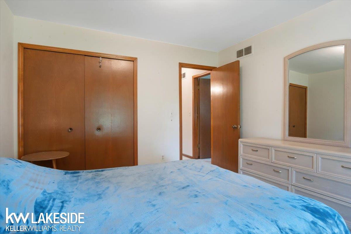 49266 Ashley Court, Utica, MI 48315 — Photo 15