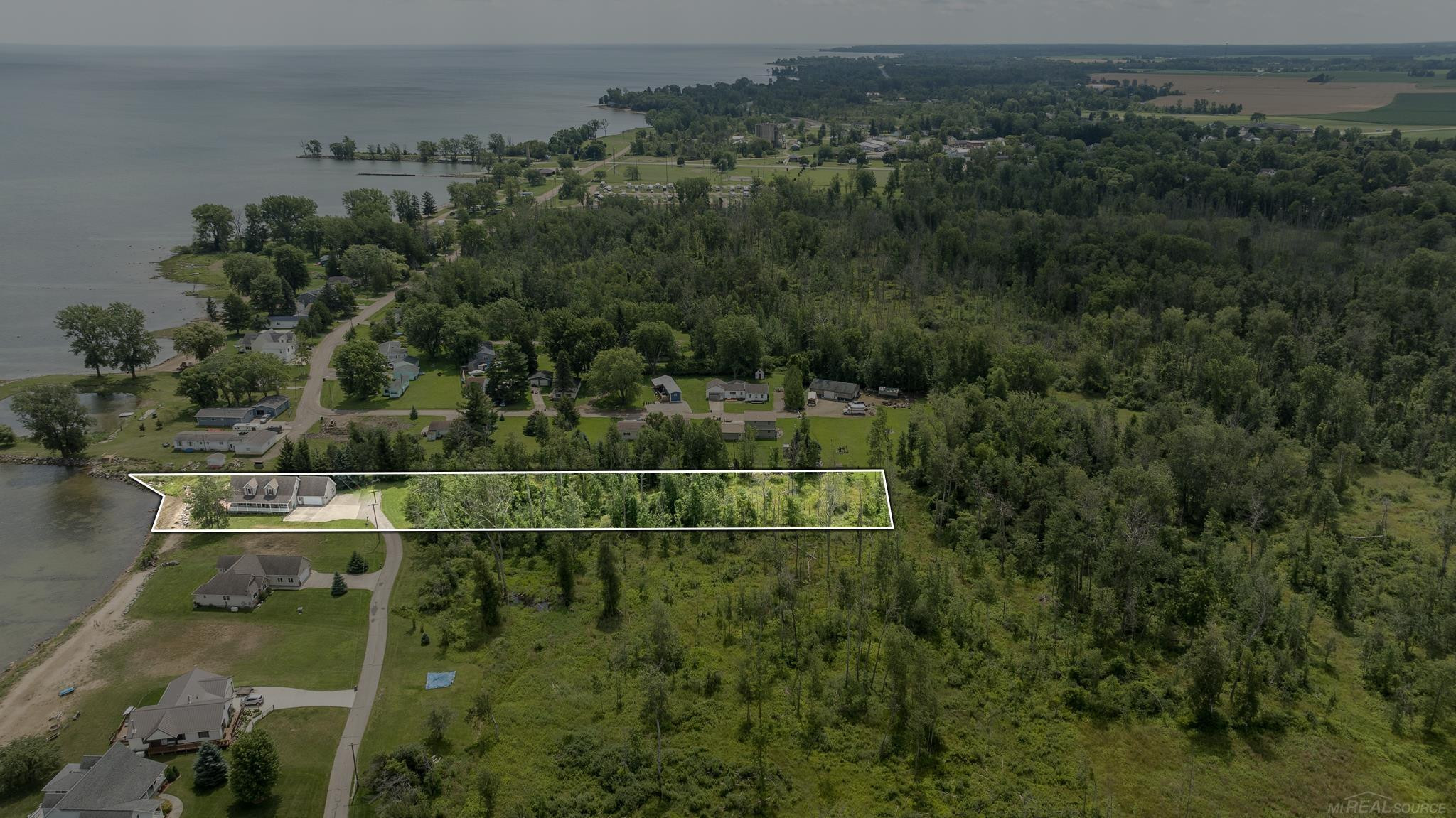5020 Shorefront Lane, MI — Photo 5